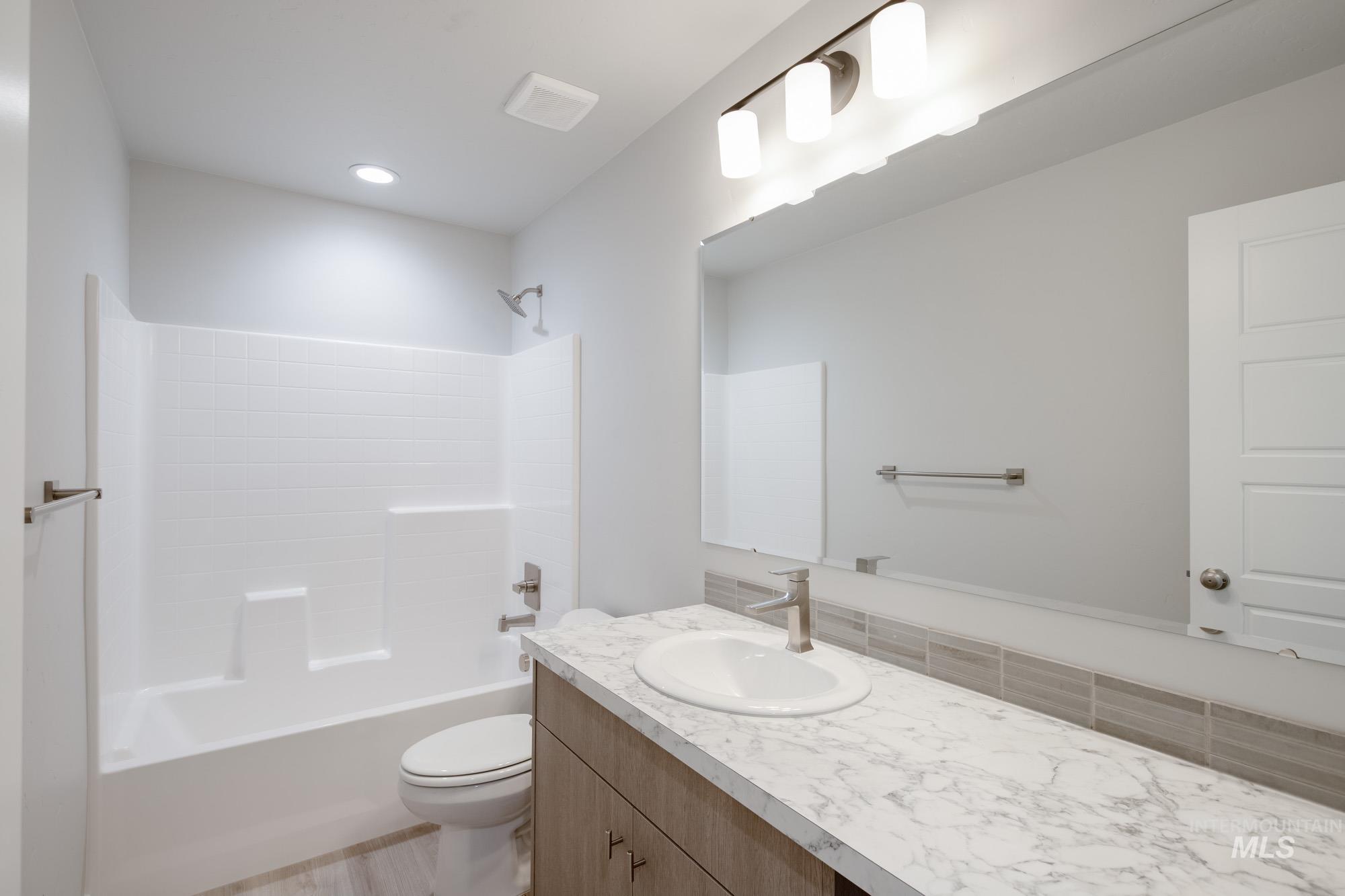 3397 W Morere Dr, Meridian, Idaho 83642, 3 Bedrooms, 2 Bathrooms, Residential For Sale, Price $424,990,MLS 98958549