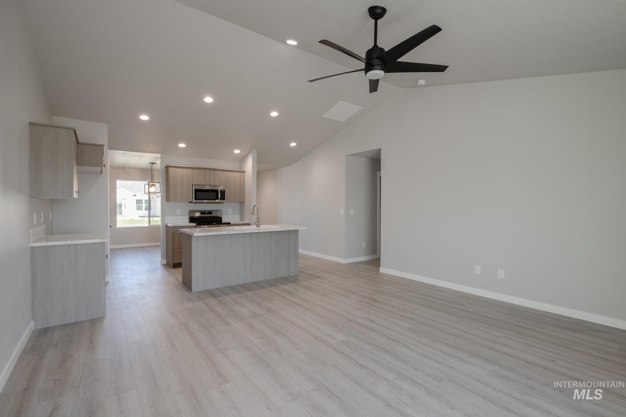 3397 W Morere Dr, Meridian, Idaho 83642, 3 Bedrooms, 2 Bathrooms, Residential For Sale, Price $424,990,MLS 98958549