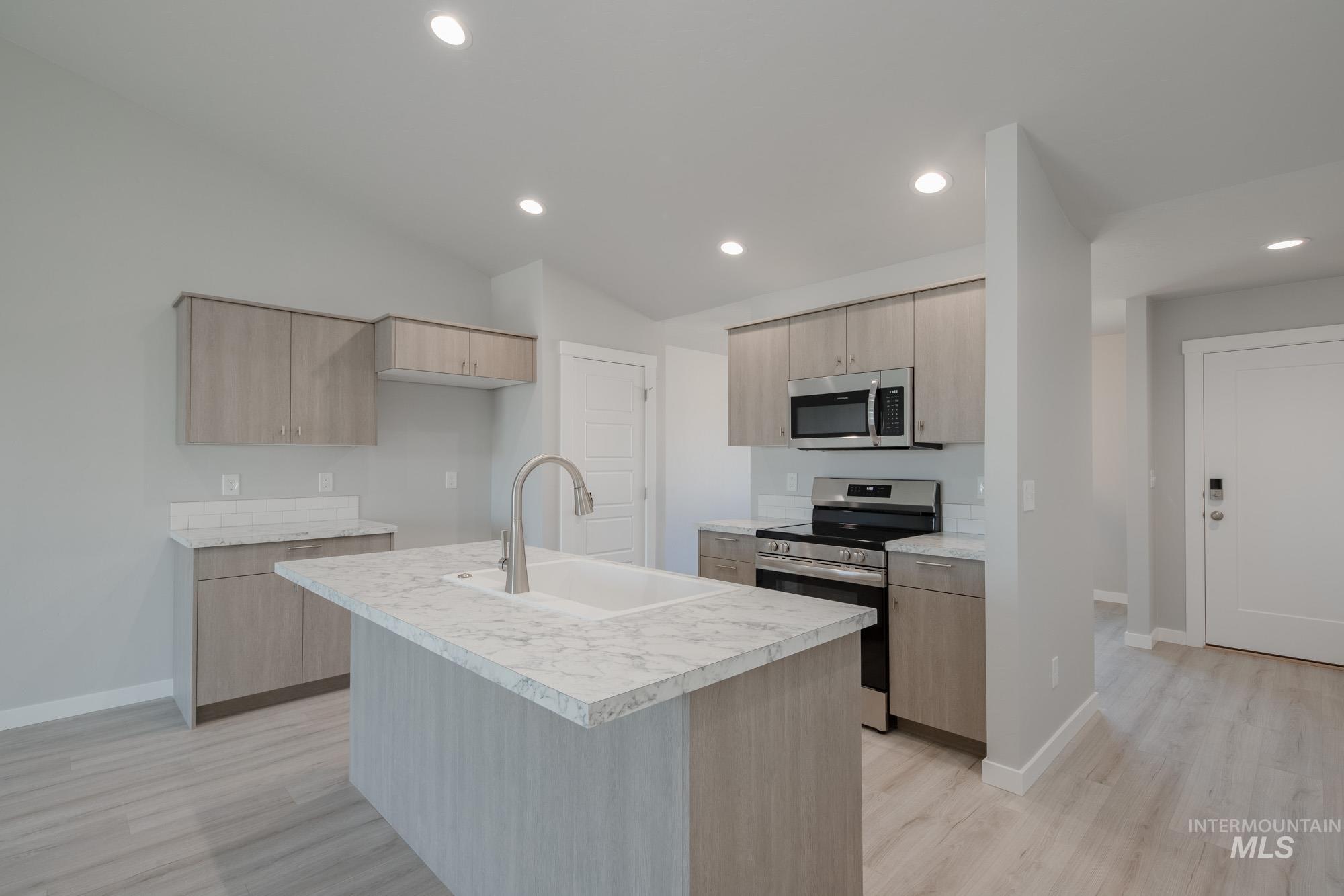 3397 W Morere Dr, Meridian, Idaho 83642, 3 Bedrooms, 2 Bathrooms, Residential For Sale, Price $424,990,MLS 98958549