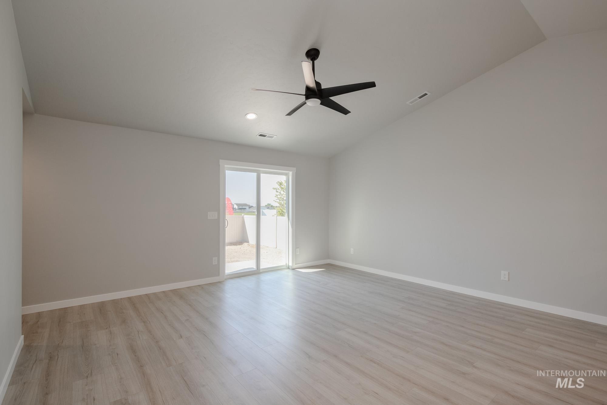 3397 W Morere Dr, Meridian, Idaho 83642, 3 Bedrooms, 2 Bathrooms, Residential For Sale, Price $424,990,MLS 98958549