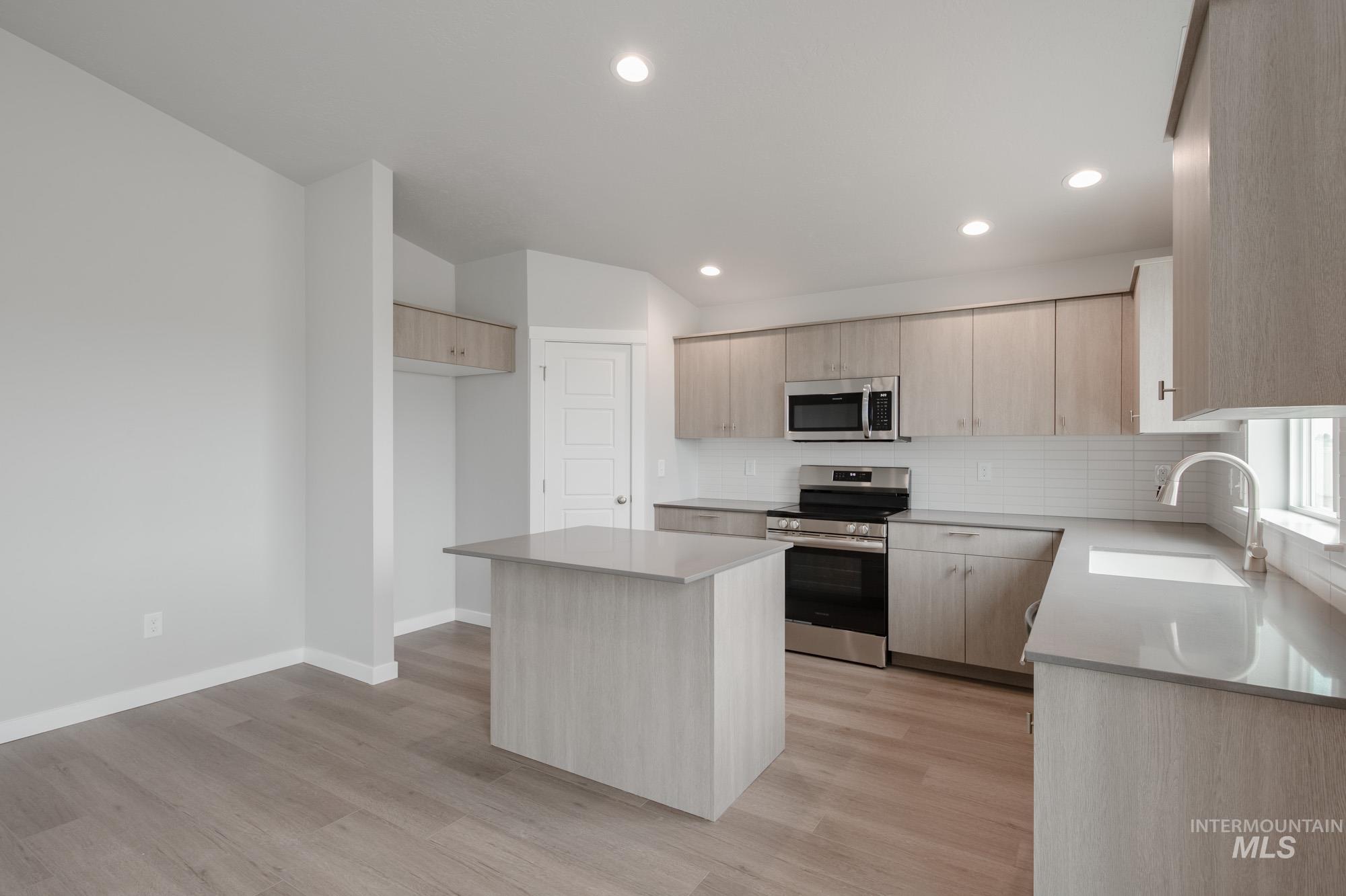 3469 W Morere Dr, Meridian, Idaho 83642, 4 Bedrooms, 2 Bathrooms, Residential For Sale, Price $459,990,MLS 98958553