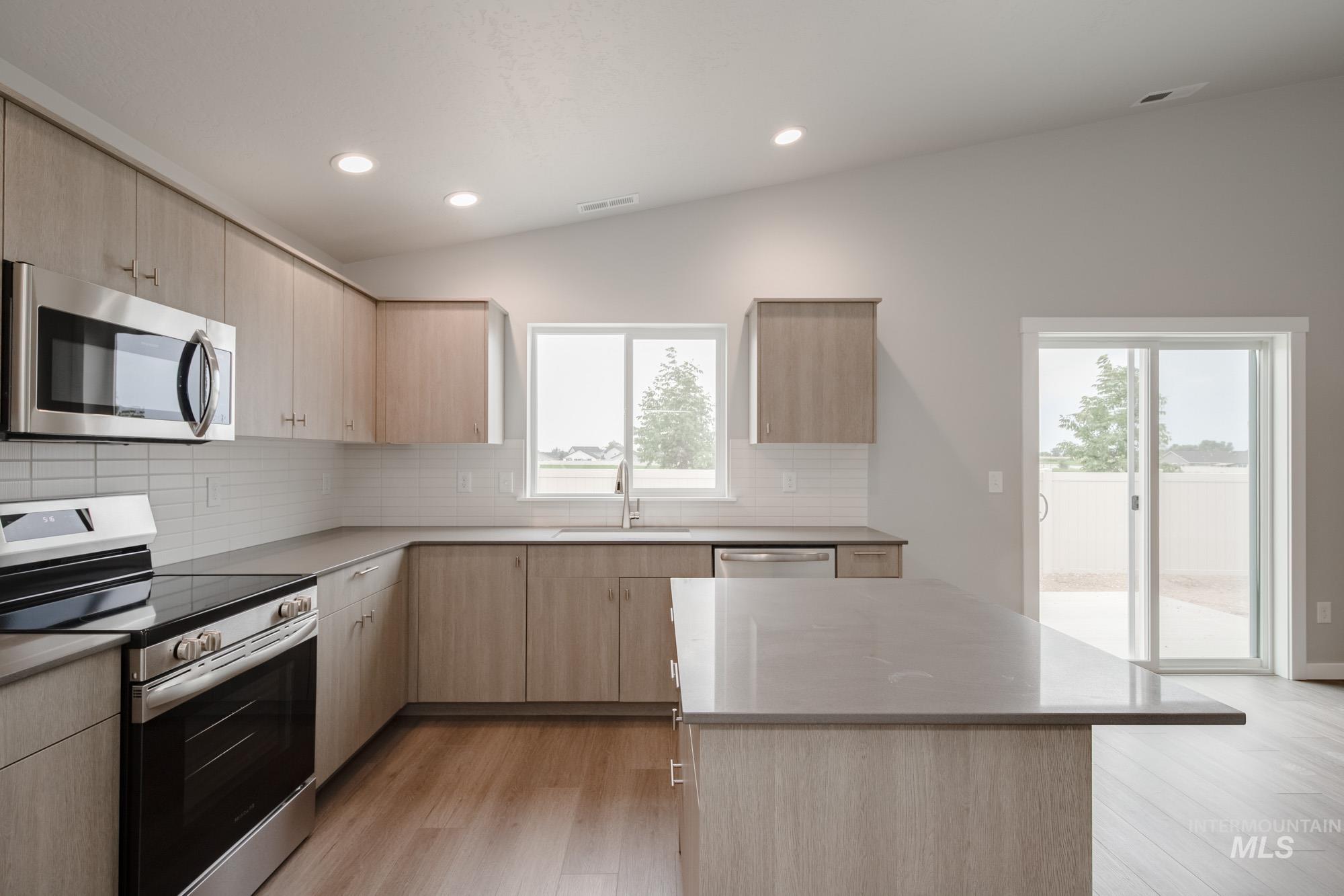 3469 W Morere Dr, Meridian, Idaho 83642, 4 Bedrooms, 2 Bathrooms, Residential For Sale, Price $459,990,MLS 98958553