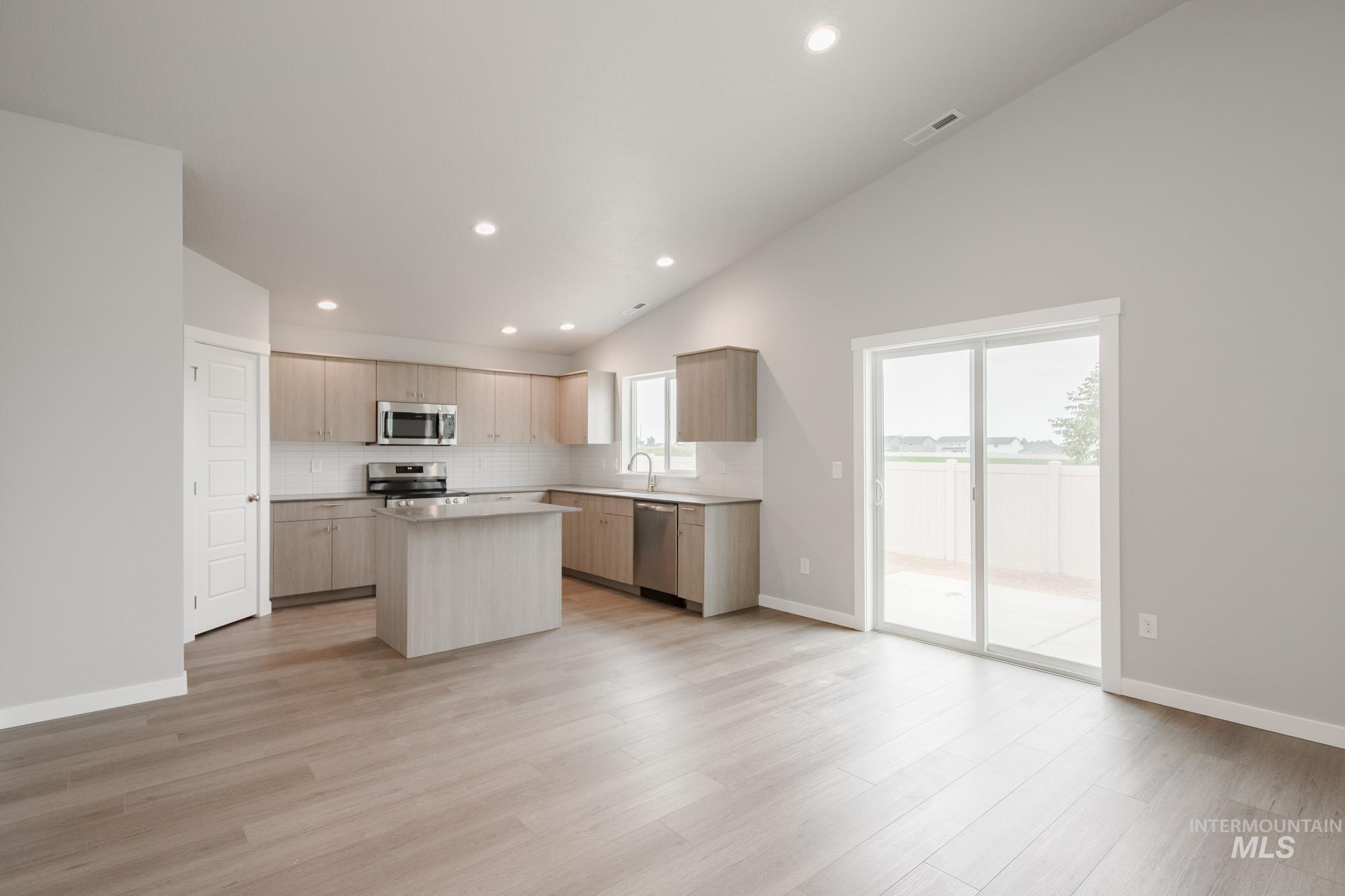 3469 W Morere Dr, Meridian, Idaho 83642, 4 Bedrooms, 2 Bathrooms, Residential For Sale, Price $459,990,MLS 98958553