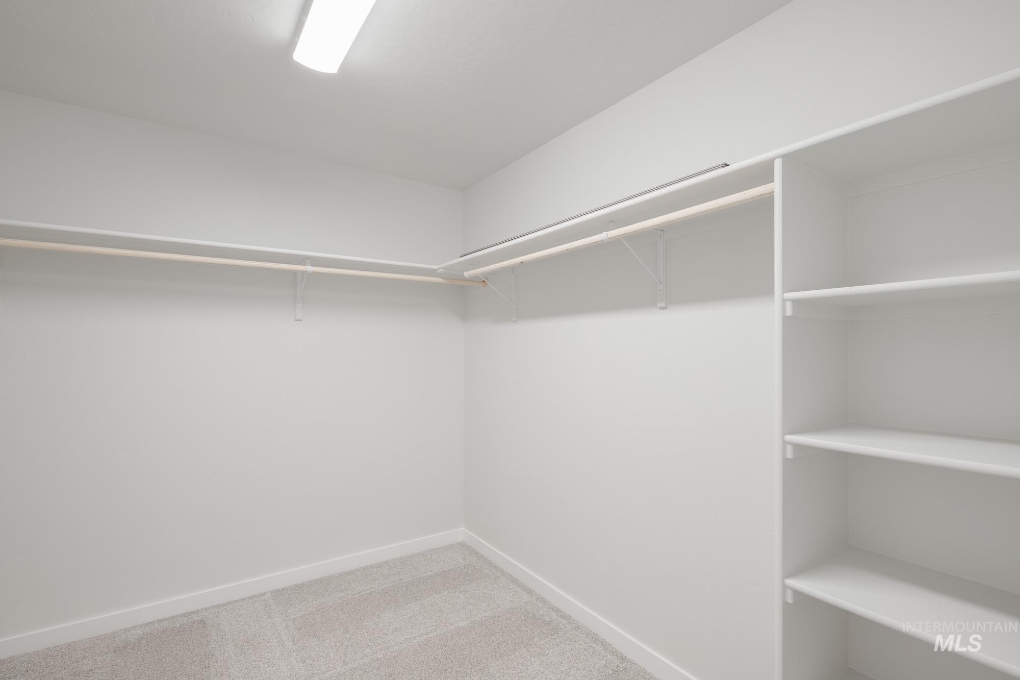 16741 Carlin Ave, Caldwell, Idaho 83607, 5 Bedrooms, 3 Bathrooms, Residential For Sale, Price $464,990,MLS 98958565