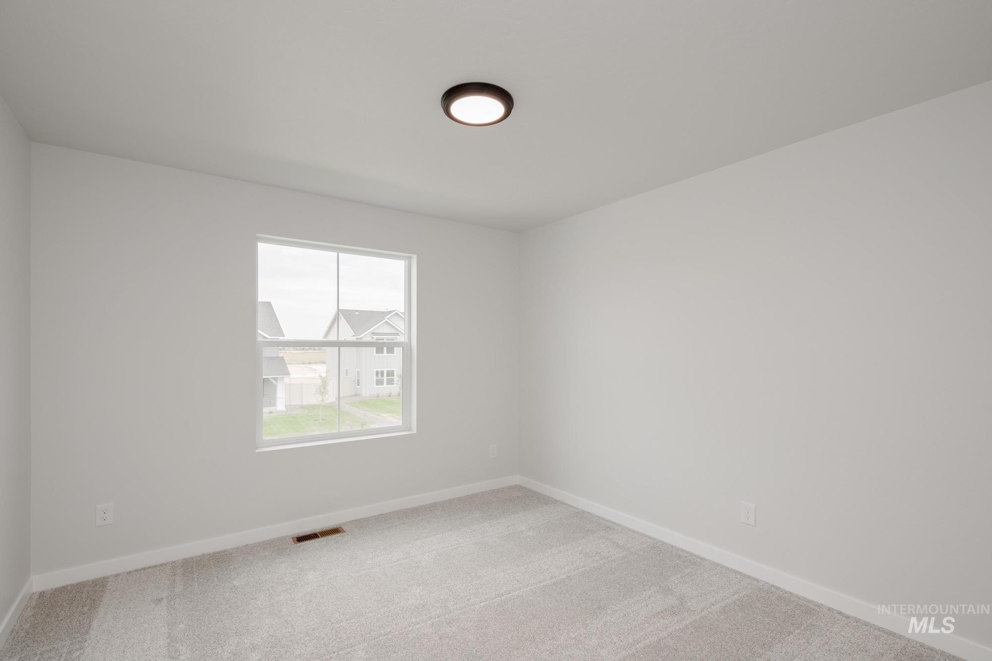 16741 Carlin Ave, Caldwell, Idaho 83607, 5 Bedrooms, 3 Bathrooms, Residential For Sale, Price $464,990,MLS 98958565