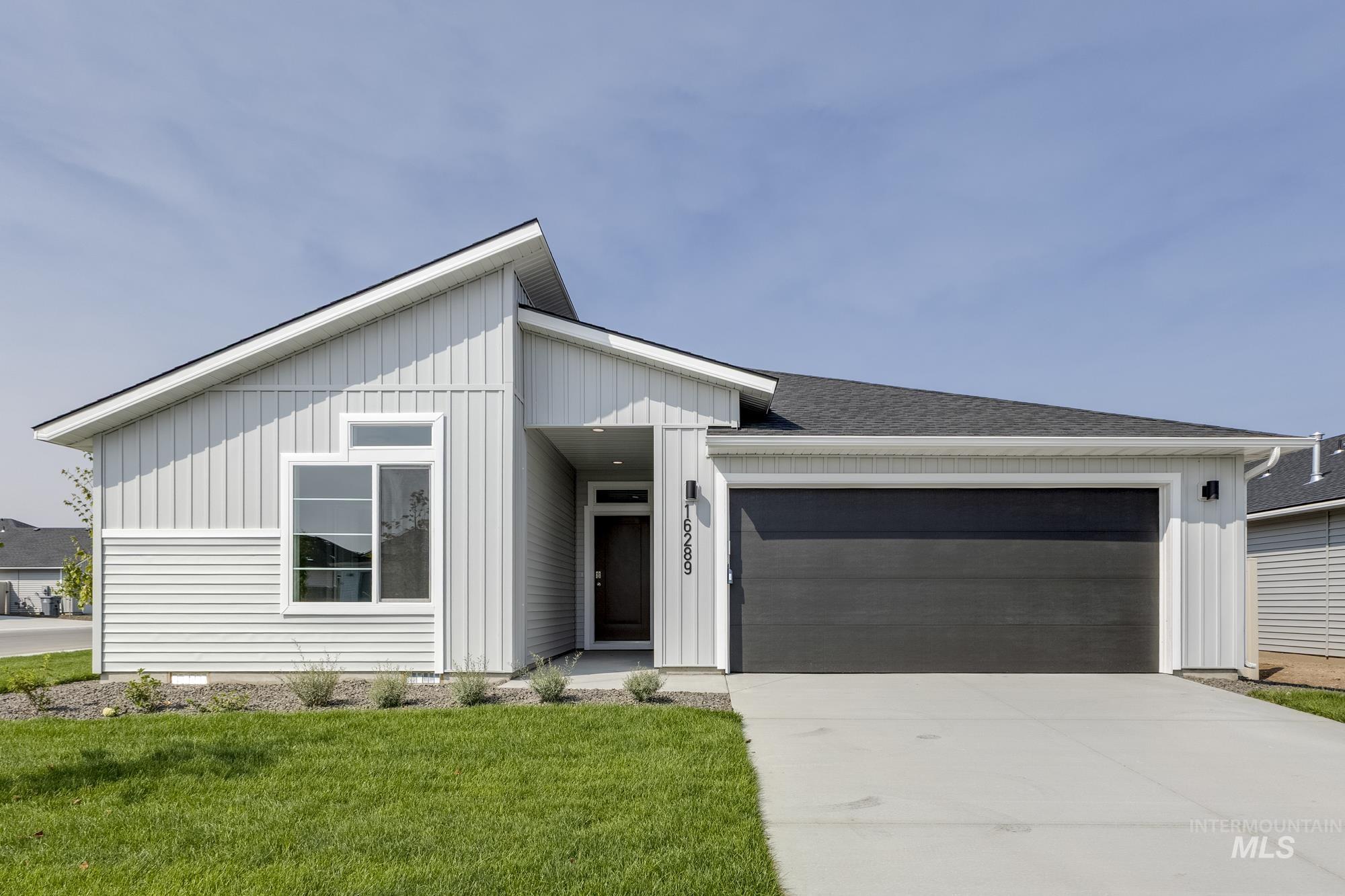 16289 Fill Ave, Caldwell, Idaho 83607, 4 Bedrooms, 2 Bathrooms, Residential For Sale, Price $414,990,MLS 98958569