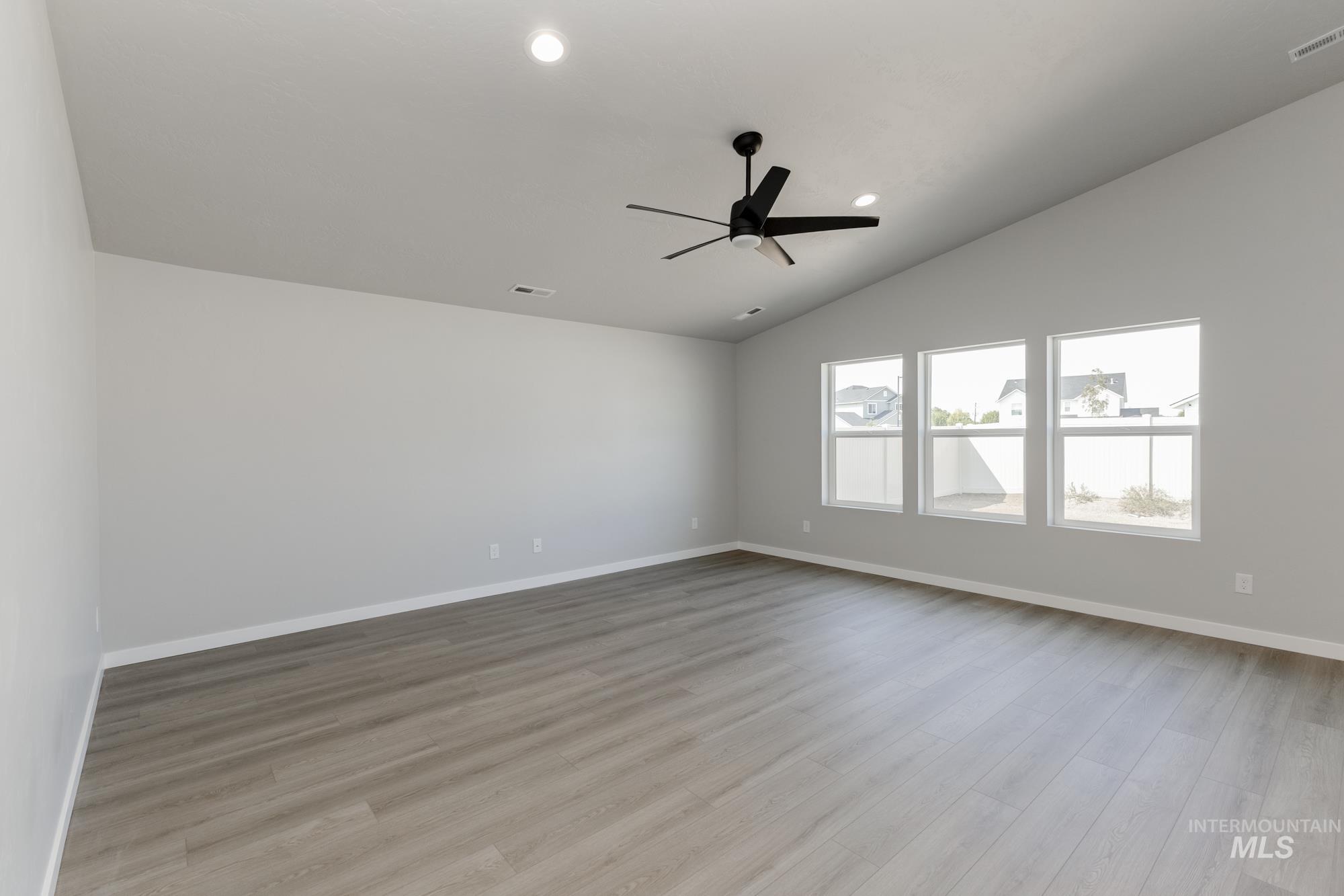 16289 Fill Ave, Caldwell, Idaho 83607, 4 Bedrooms, 2 Bathrooms, Residential For Sale, Price $414,990,MLS 98958569