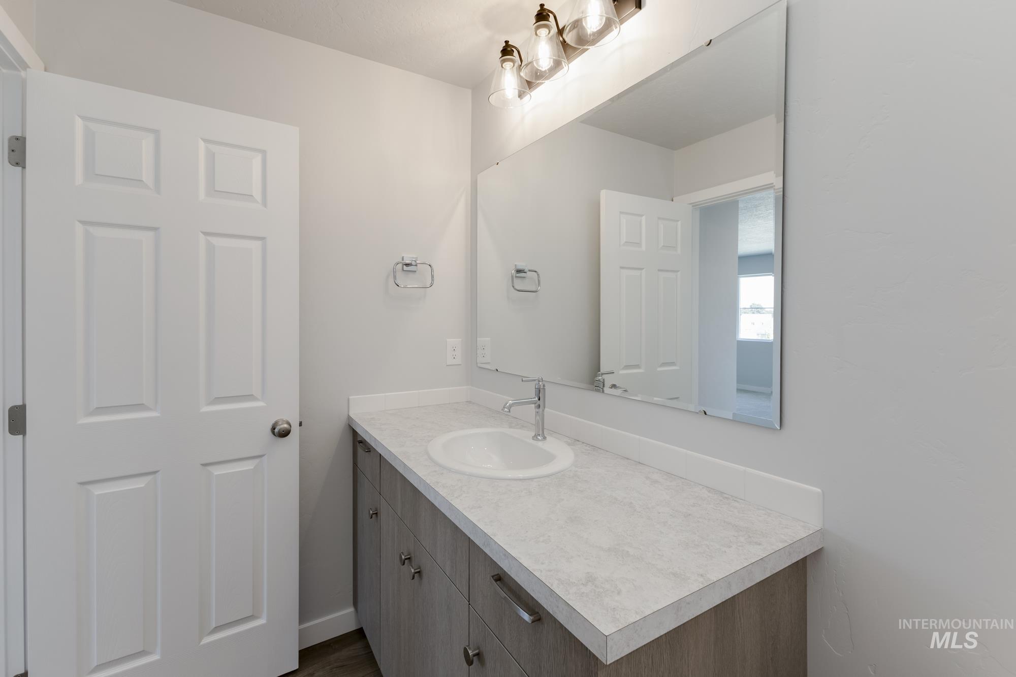 16366 Backfill Ave, Caldwell, Idaho 83607, 5 Bedrooms, 3 Bathrooms, Residential For Sale, Price $459,990,MLS 98958570