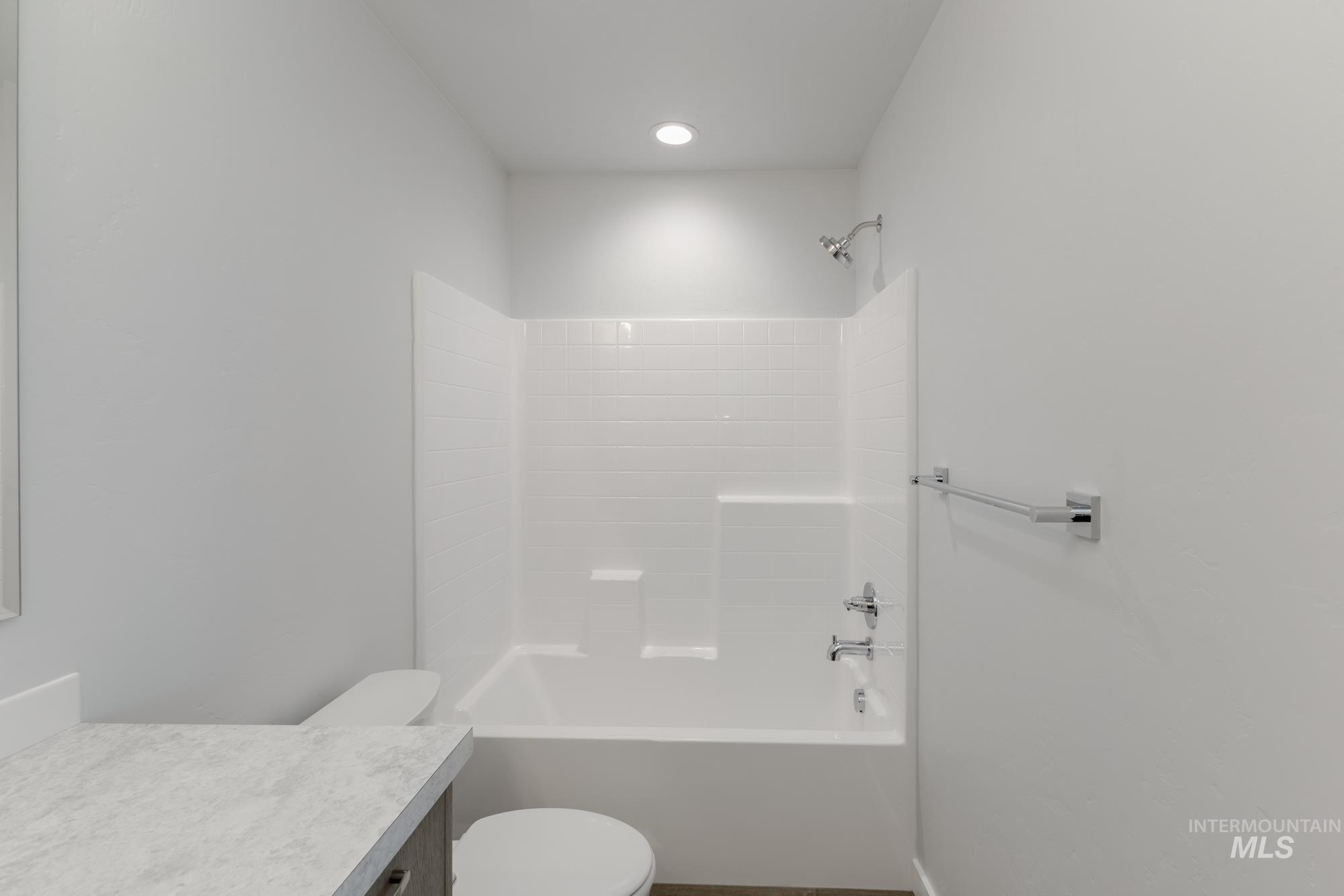 16366 Backfill Ave, Caldwell, Idaho 83607, 5 Bedrooms, 3 Bathrooms, Residential For Sale, Price $459,990,MLS 98958570