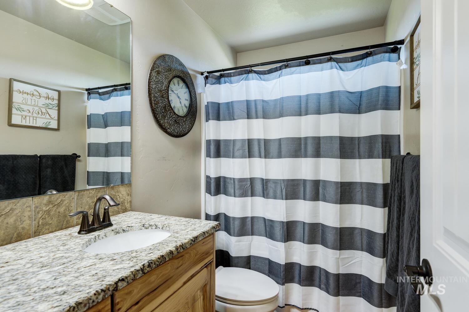 22757 Rosicky Way, Caldwell, Idaho 83607, 4 Bedrooms, 3.5 Bathrooms, Residential For Sale, Price $919,990,MLS 98958579