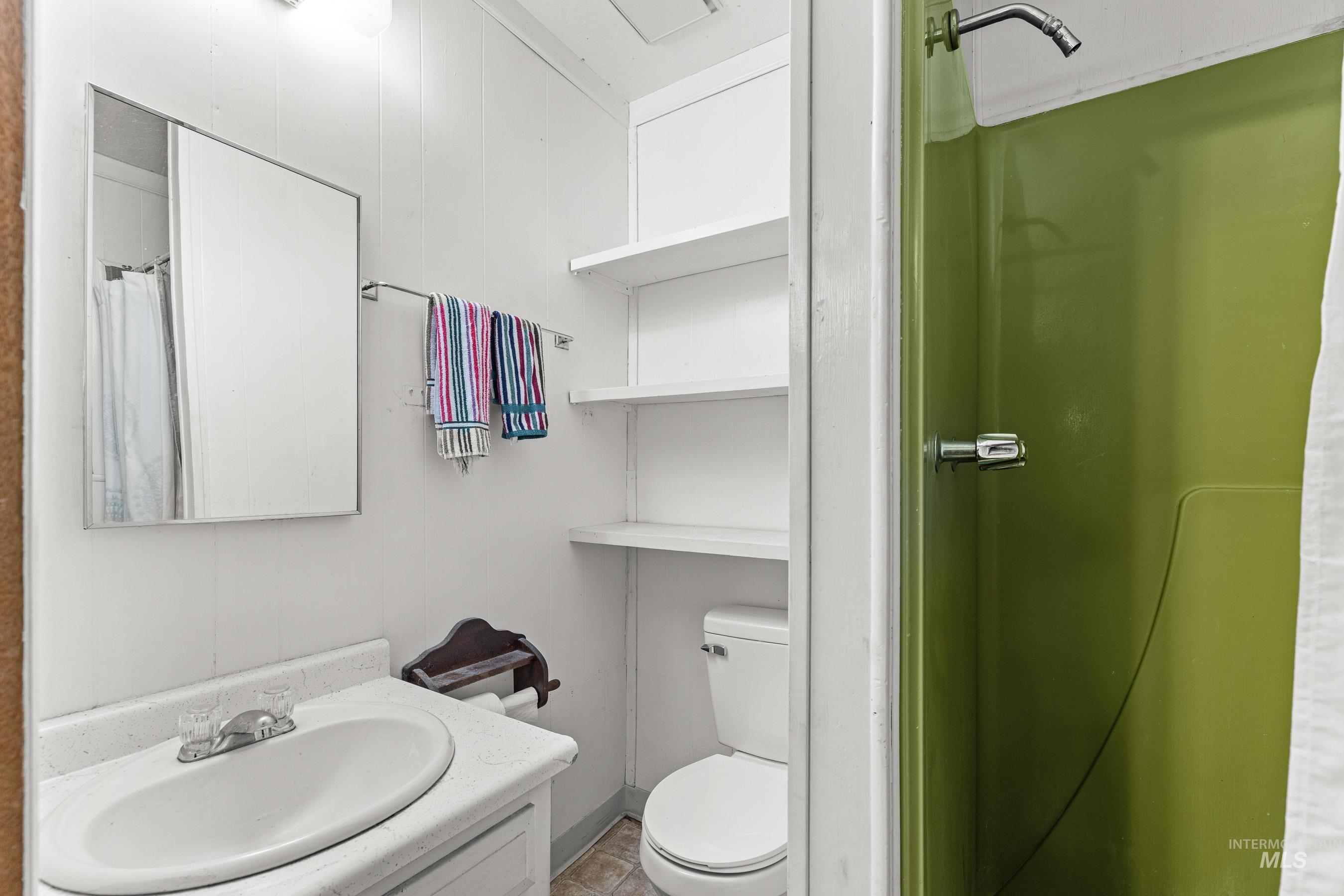 192 Shingle Creek Road, Riggins, Idaho 83549, 15 Bedrooms, 17 Bathrooms, Residential For Sale, Price $1,600,000,MLS 98958599