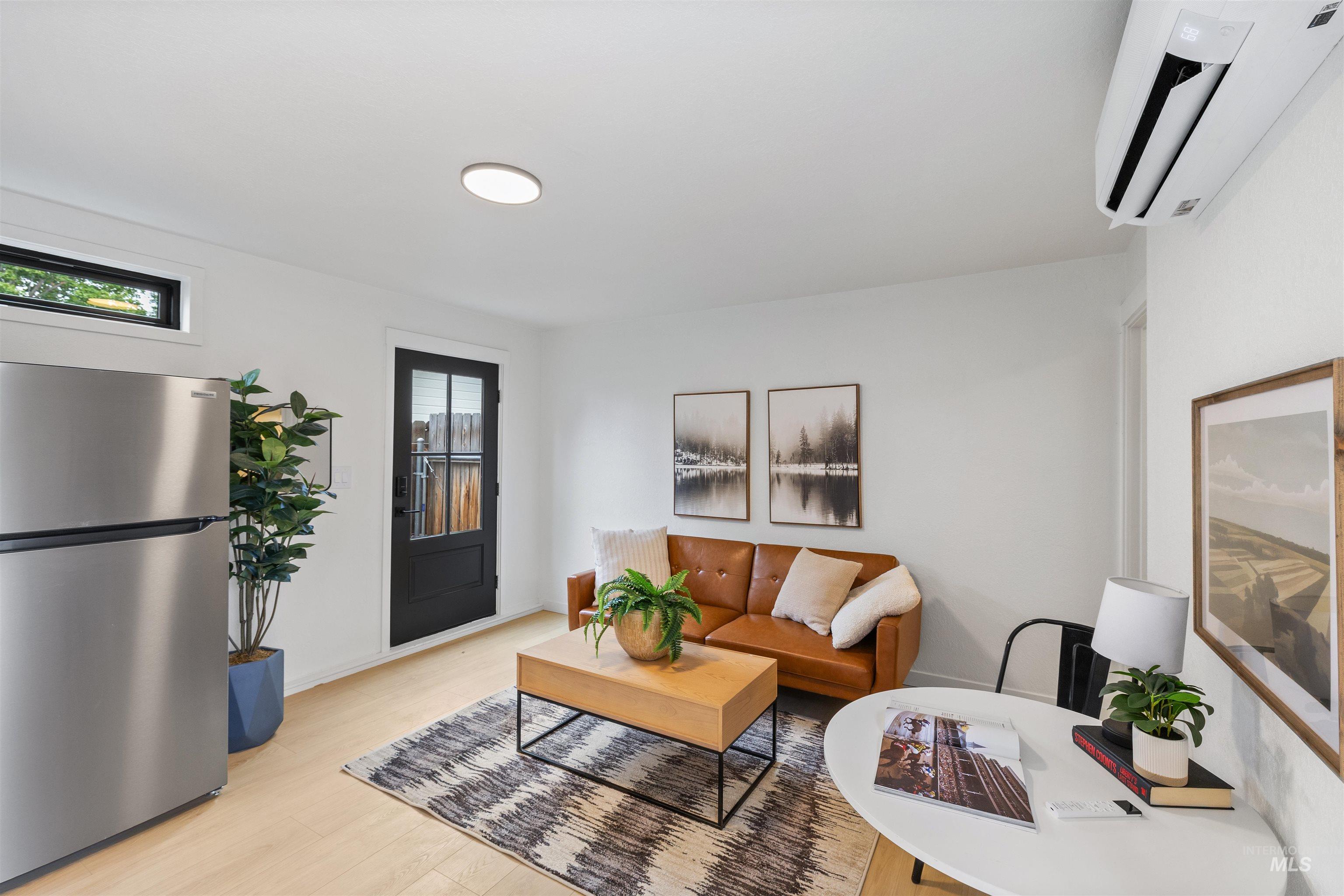 10000 Tudor Dr, Boise, Idaho 83704-5263, 4 Bedrooms, 3 Bathrooms, Residential For Sale, Price $529,999,MLS 98958625