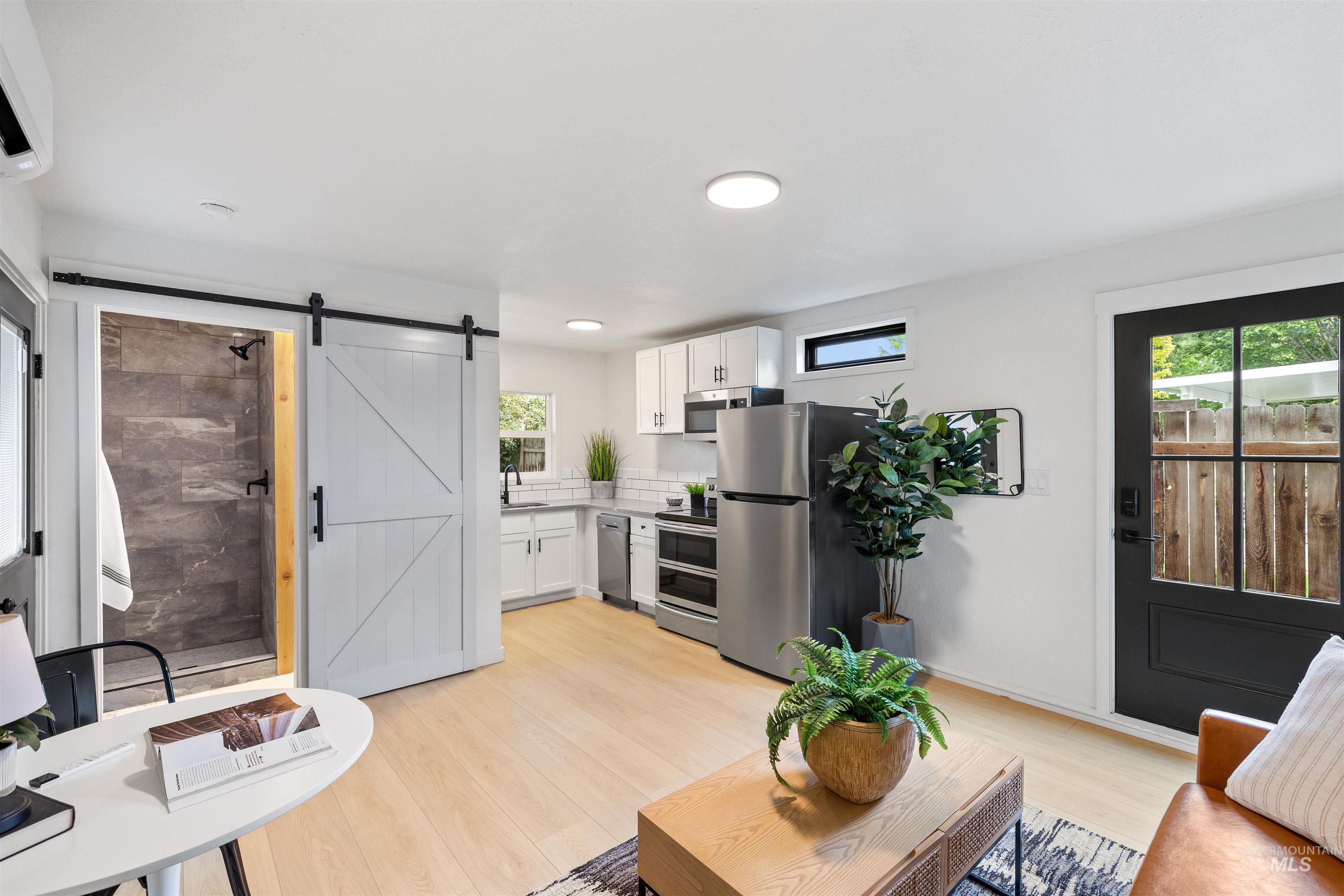 10000 Tudor Dr, Boise, Idaho 83704-5263, 4 Bedrooms, 3 Bathrooms, Residential For Sale, Price $529,999,MLS 98958625