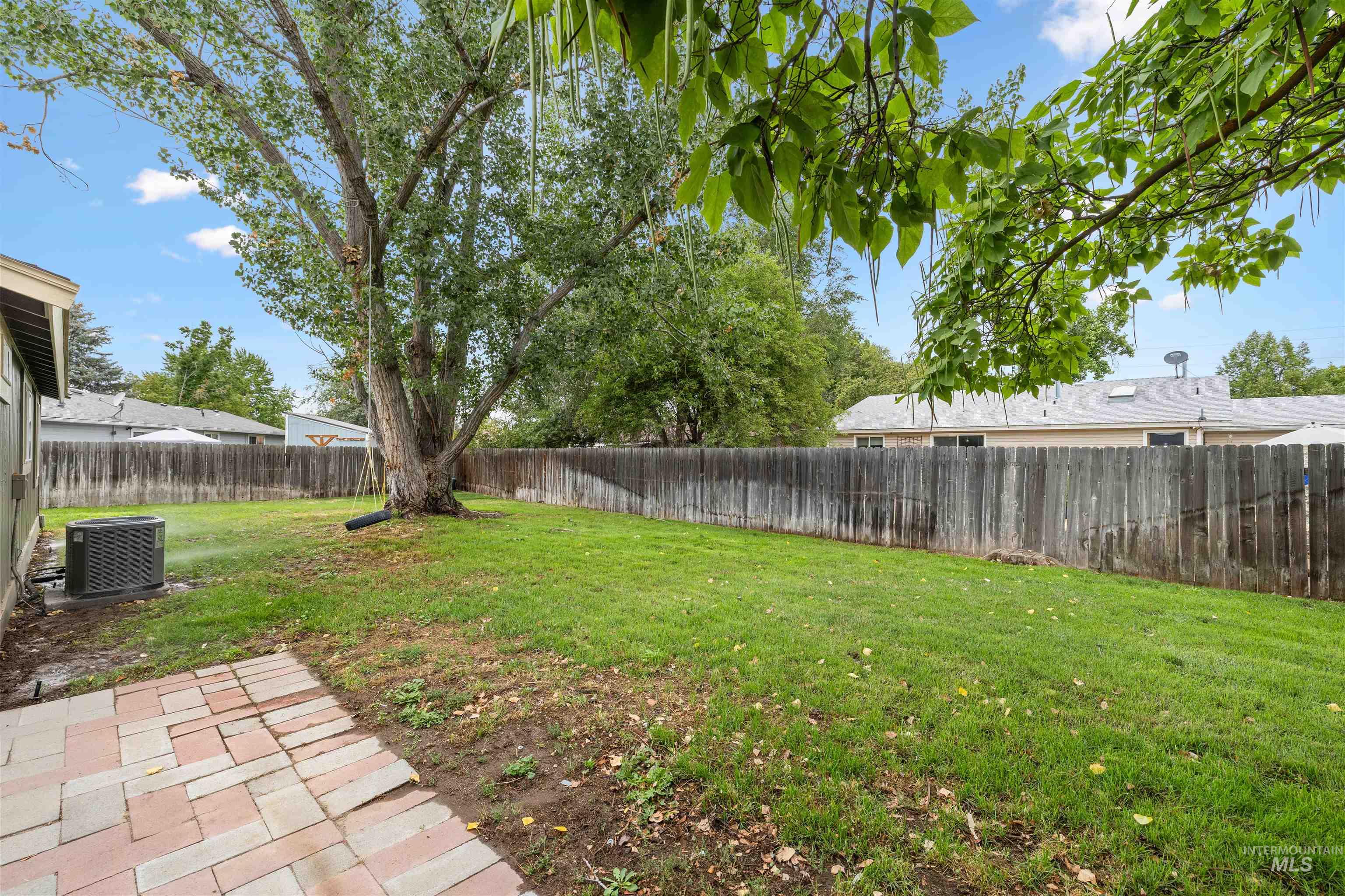 10000 Tudor Dr, Boise, Idaho 83704-5263, 4 Bedrooms, 3 Bathrooms, Residential For Sale, Price $529,999,MLS 98958625