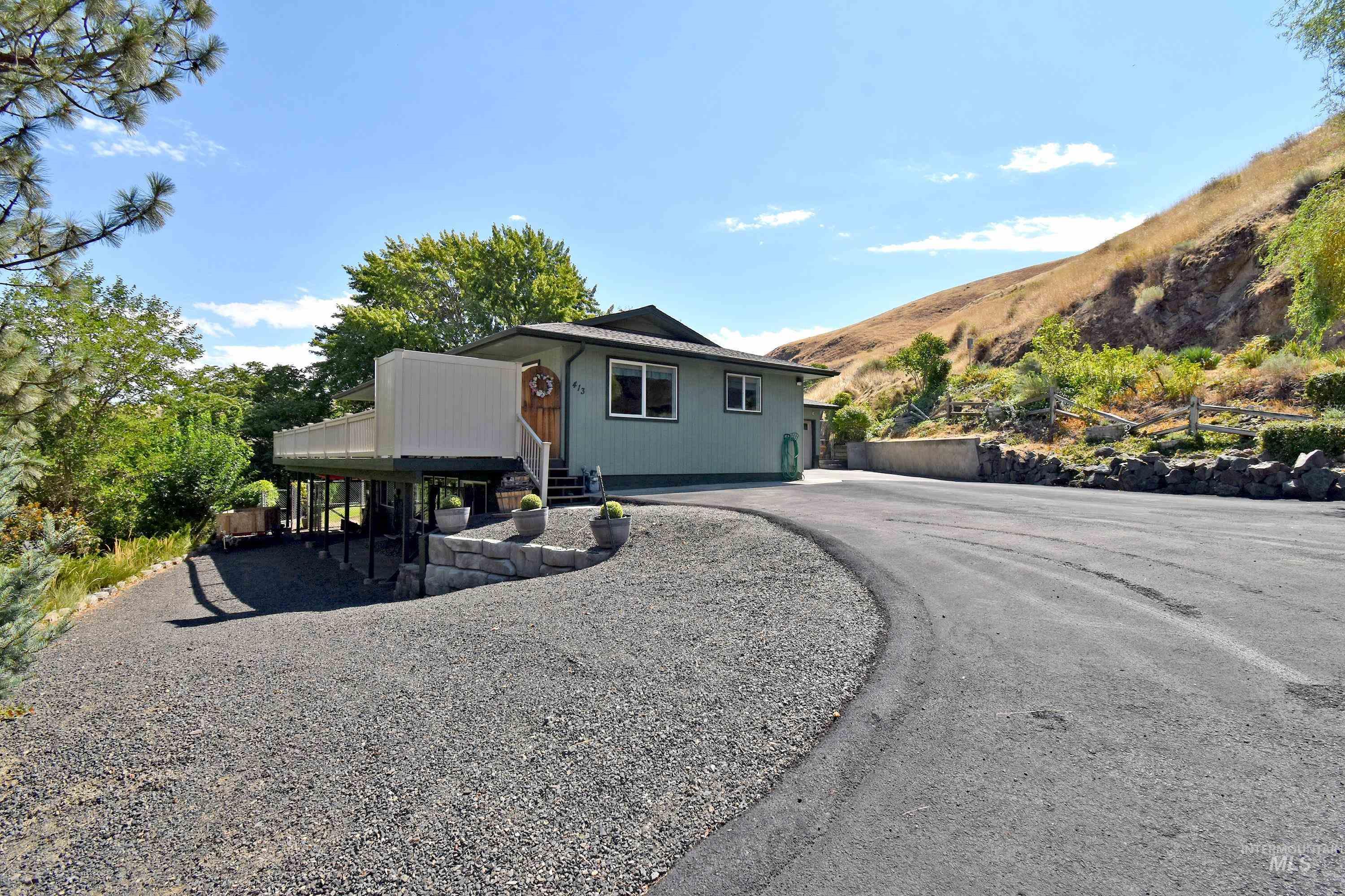 413 Garfield Street, Asotin, Washington 99402, 3 Bedrooms, 3 Bathrooms, Residential For Sale, Price $475,000,MLS 98958656