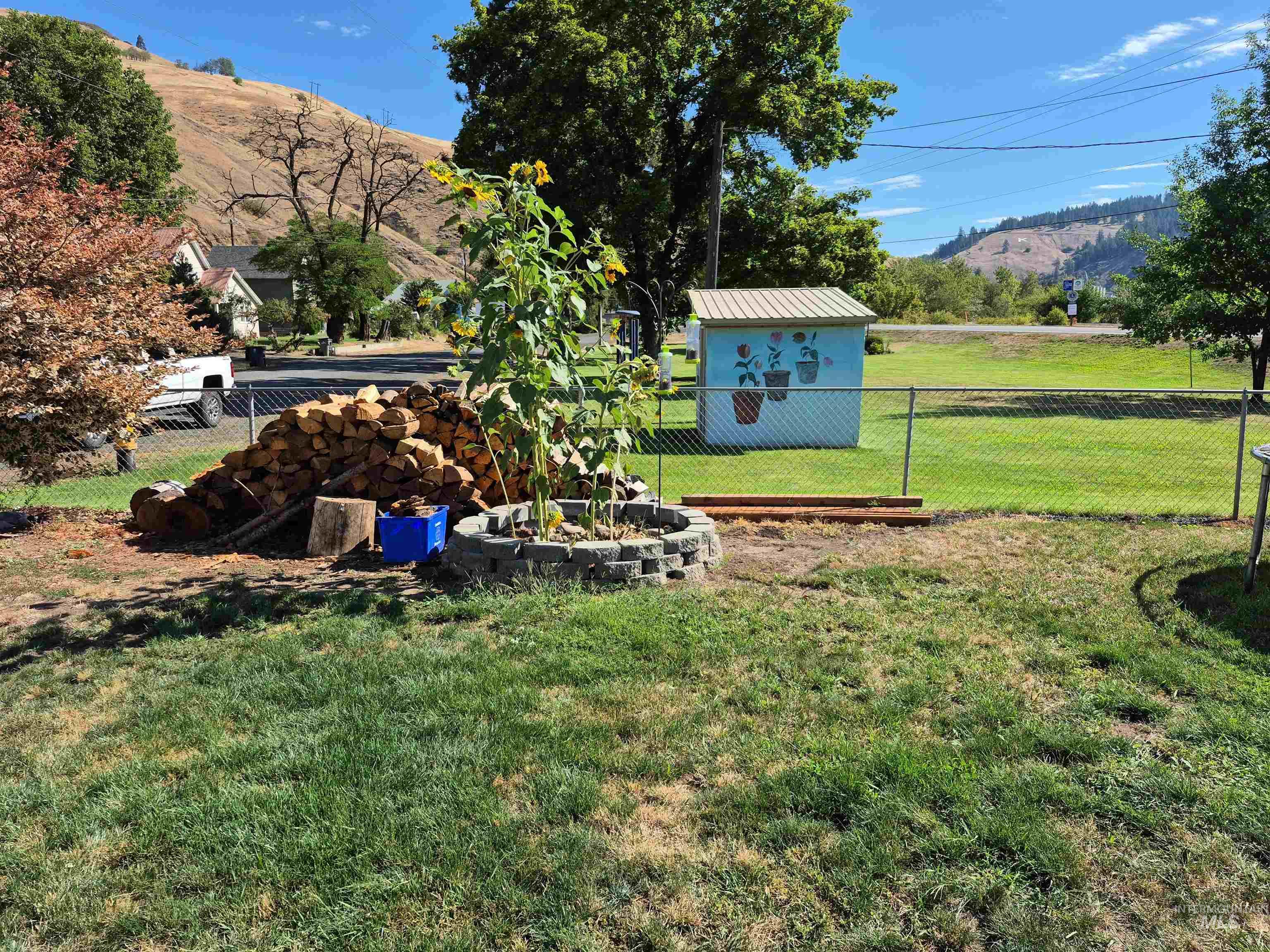 701 Wheeler St, Kendrick, Idaho 83537, 3 Bedrooms, 1 Bathroom, Residential For Sale, Price $309,000, 98958660