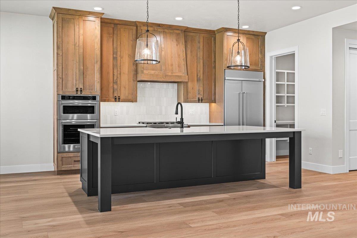 7492 E Newcastle Dr, Nampa, Idaho 83687, 3 Bedrooms, 2.5 Bathrooms, Residential For Sale, Price $915,000,MLS 98958702