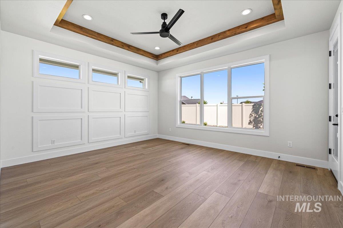 7492 E Newcastle Dr, Nampa, Idaho 83687, 3 Bedrooms, 2.5 Bathrooms, Residential For Sale, Price $915,000,MLS 98958702