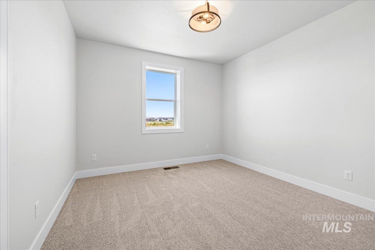 7492 E Newcastle Dr, Nampa, Idaho 83687, 3 Bedrooms, 2.5 Bathrooms, Residential For Sale, Price $915,000,MLS 98958702