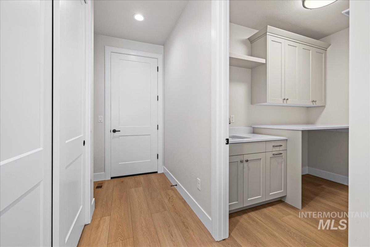 7492 E Newcastle Dr, Nampa, Idaho 83687, 3 Bedrooms, 2.5 Bathrooms, Residential For Sale, Price $915,000,MLS 98958702