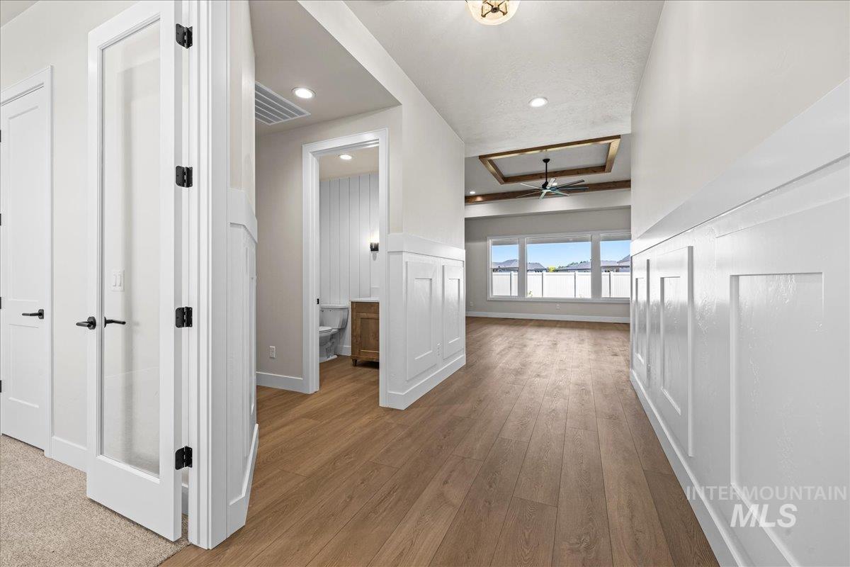 7492 E Newcastle Dr, Nampa, Idaho 83687, 3 Bedrooms, 2.5 Bathrooms, Residential For Sale, Price $915,000,MLS 98958702