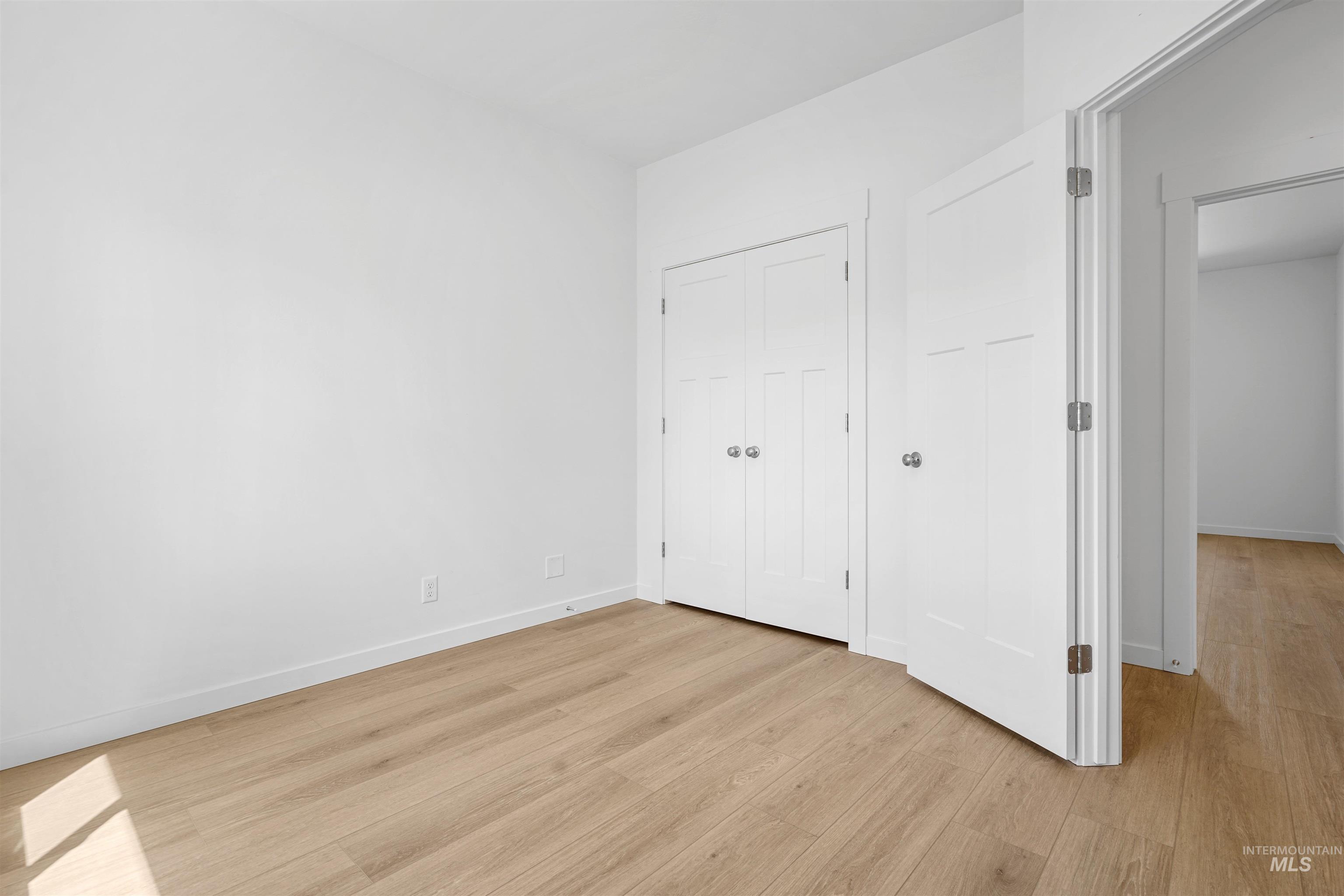 1432 Heritage Drive, Heyburn, Idaho 83336, 4 Bedrooms, 2 Bathrooms, Residential For Sale, Price $355,000,MLS 98958742