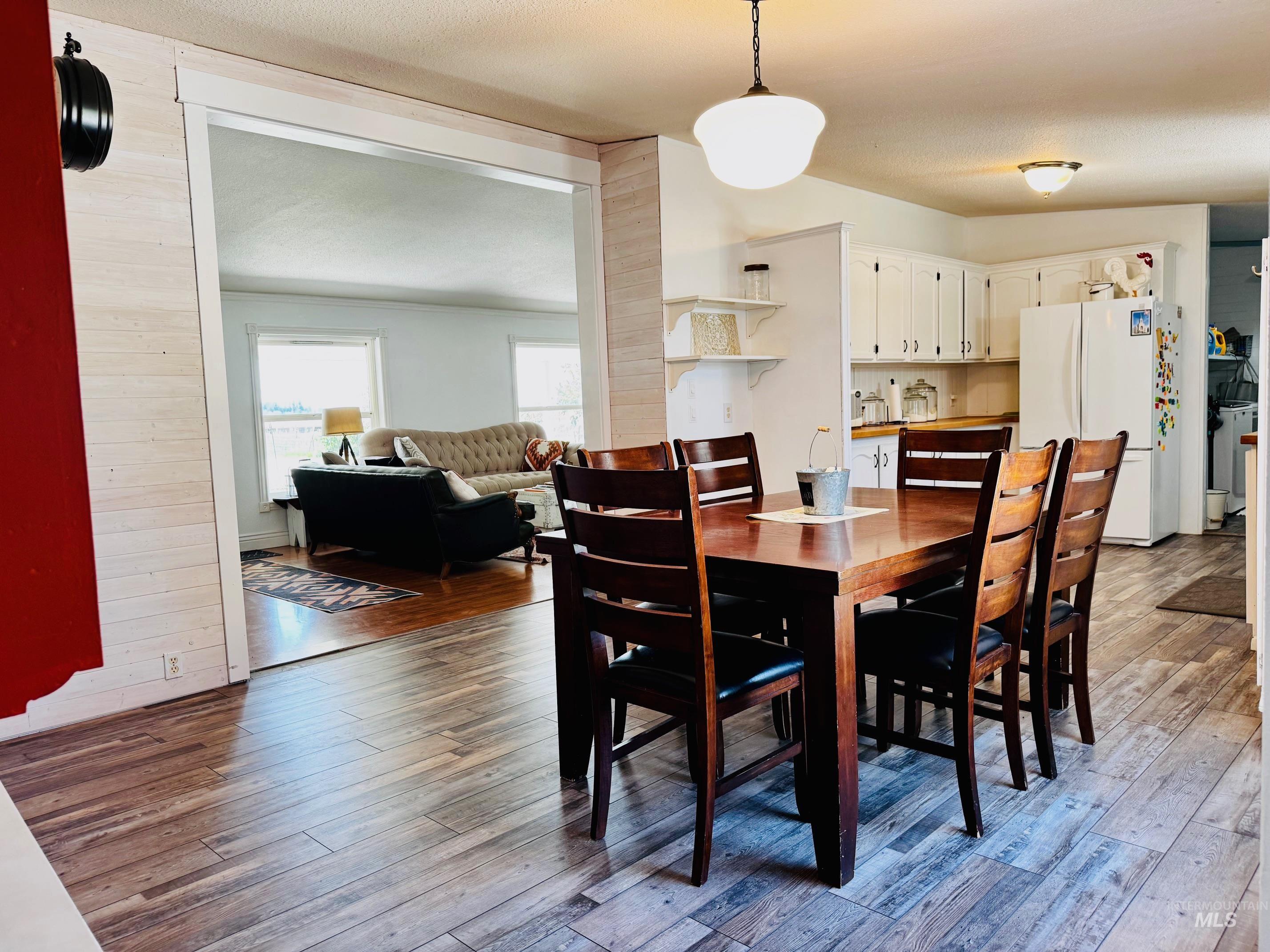 275 N Meridian, Rupert, Idaho 83350, 6 Bedrooms, 2 Bathrooms, Residential For Sale, Price $462,500, 98958748