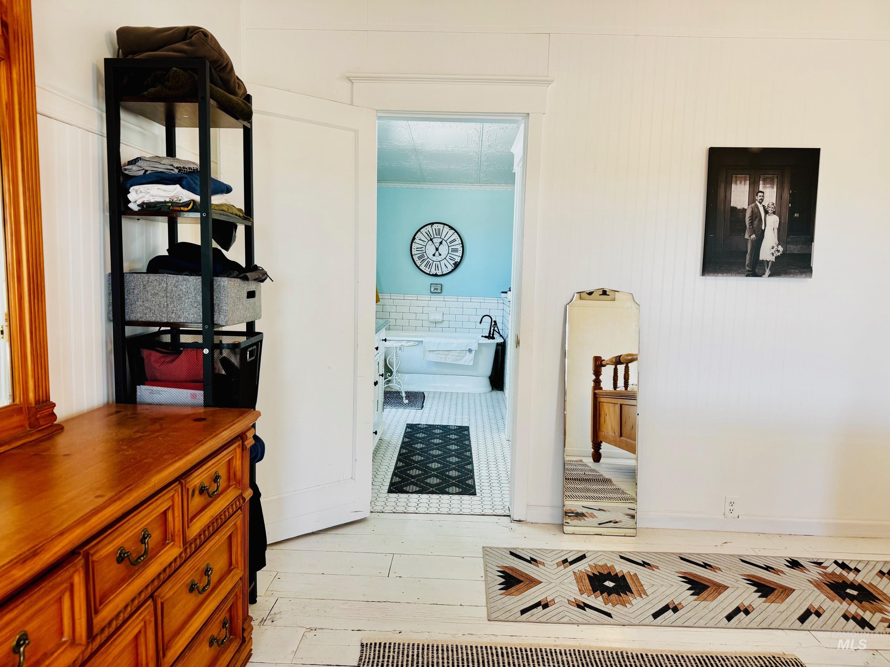 275 N Meridian, Rupert, Idaho 83350, 6 Bedrooms, 2 Bathrooms, Residential For Sale, Price $462,500, 98958748