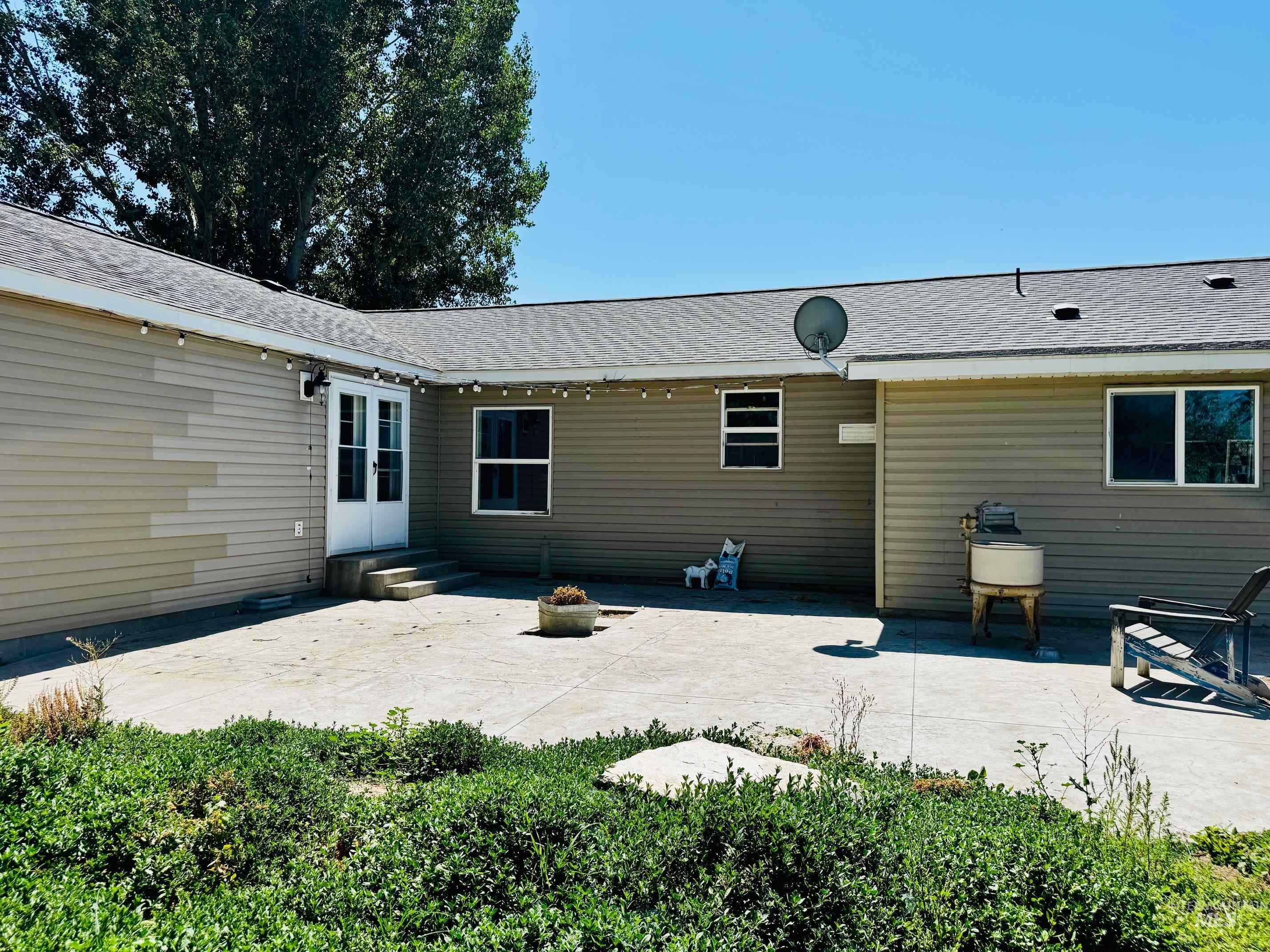 275 N Meridian, Rupert, Idaho 83350, 6 Bedrooms, 2 Bathrooms, Residential For Sale, Price $462,500, 98958748