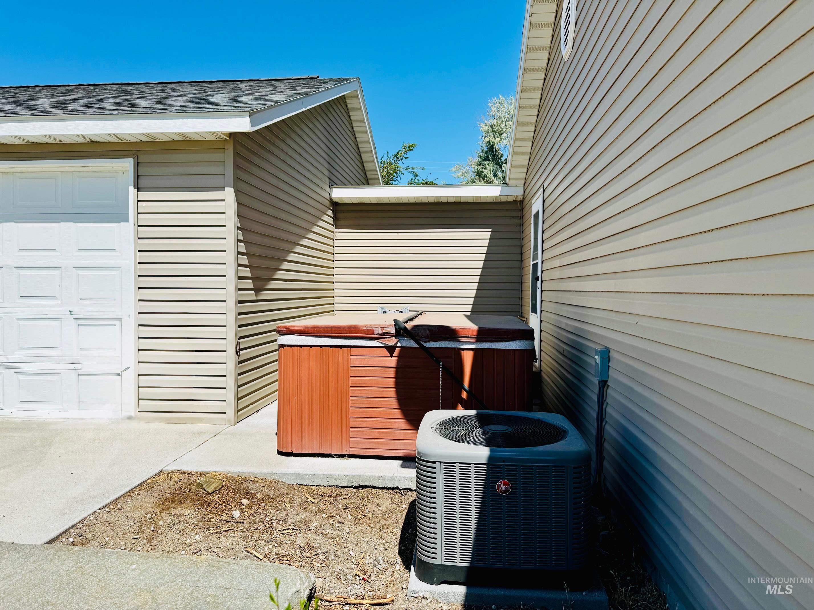 275 N Meridian, Rupert, Idaho 83350, 6 Bedrooms, 2 Bathrooms, Residential For Sale, Price $462,500, 98958748