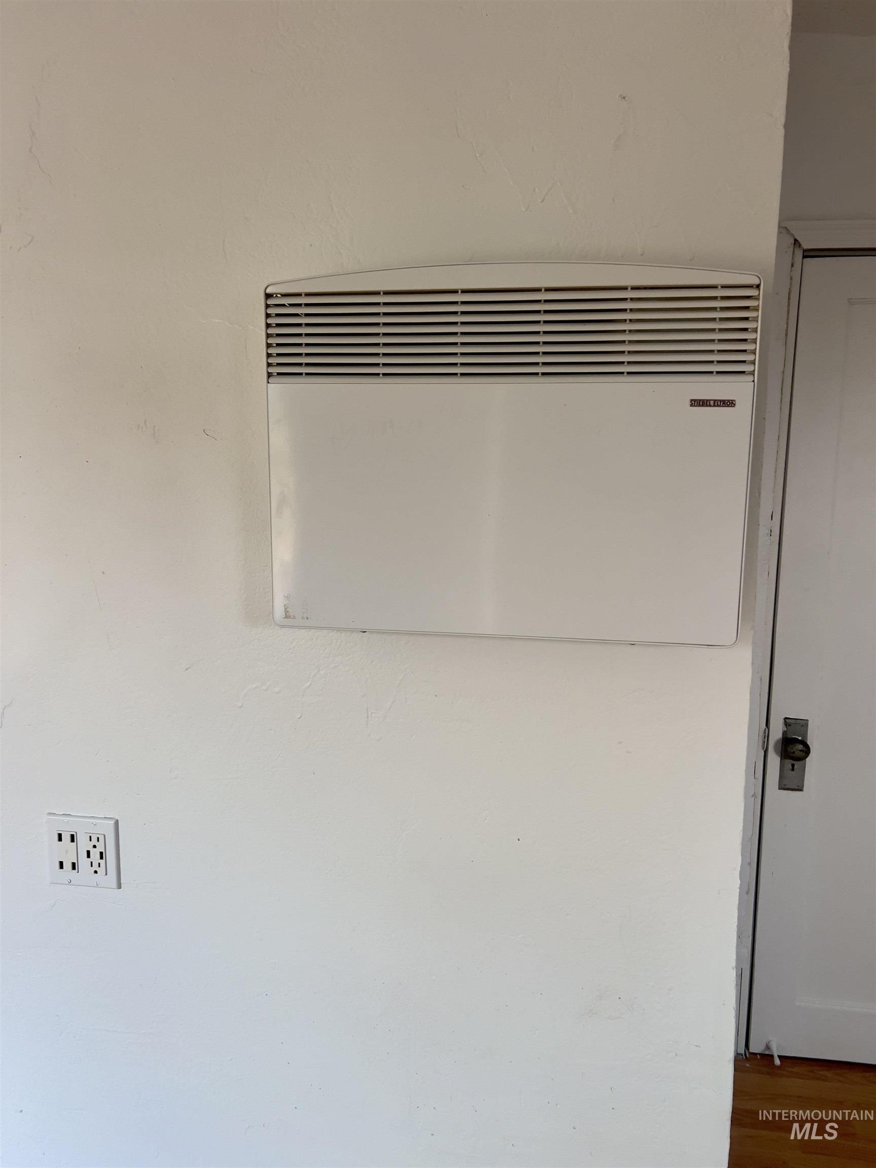 556 Gardner Ave, Twin Falls, Idaho 83301, 1 Bedroom, 1 Bathroom, Residential For Sale, Price $149,000,MLS 98958758