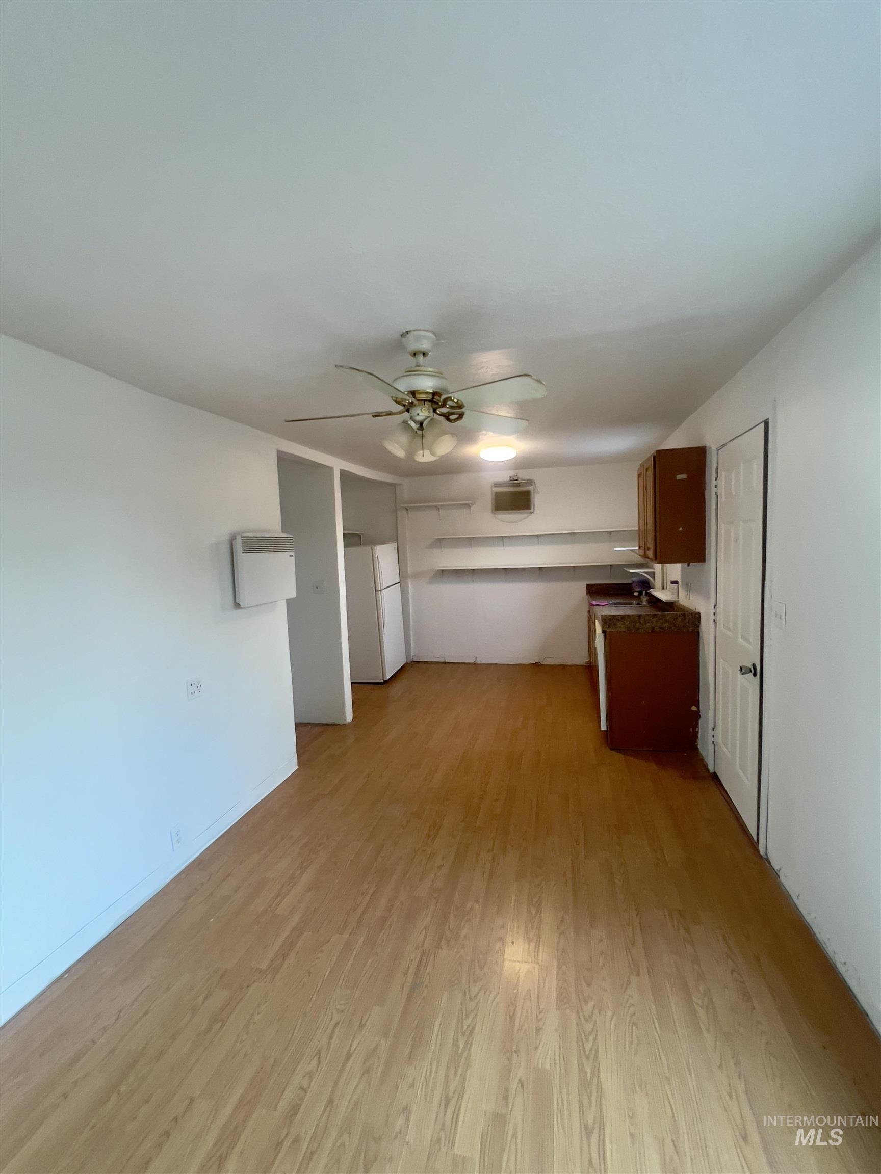 556 Gardner Ave, Twin Falls, Idaho 83301, 1 Bedroom, 1 Bathroom, Residential For Sale, Price $149,000,MLS 98958758