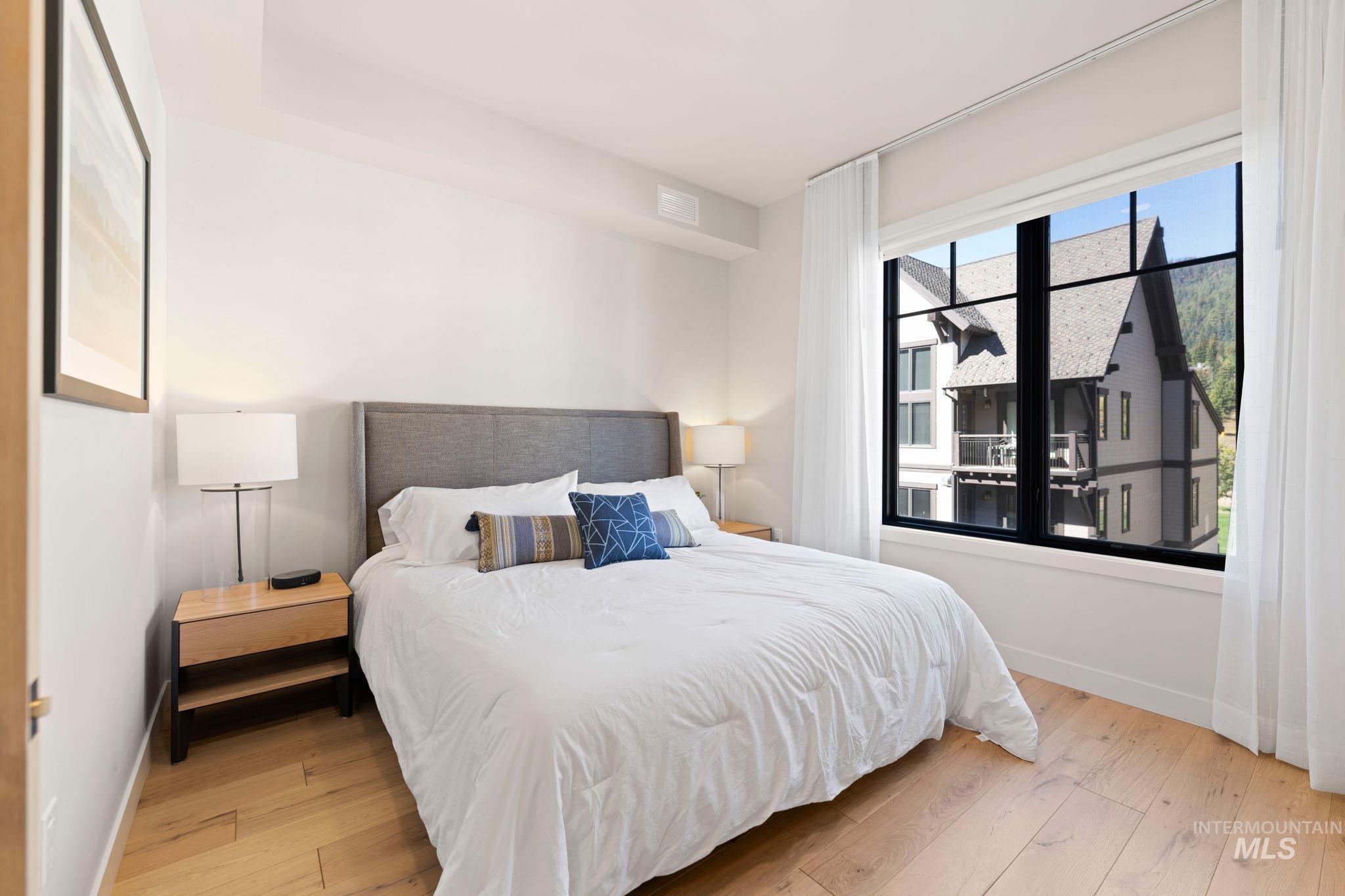 720 Village Drive, Donnelly, Idaho 83615, 3 Bedrooms, 2 Bathrooms, Residential For Sale, Price $1,499,000,MLS 98958851