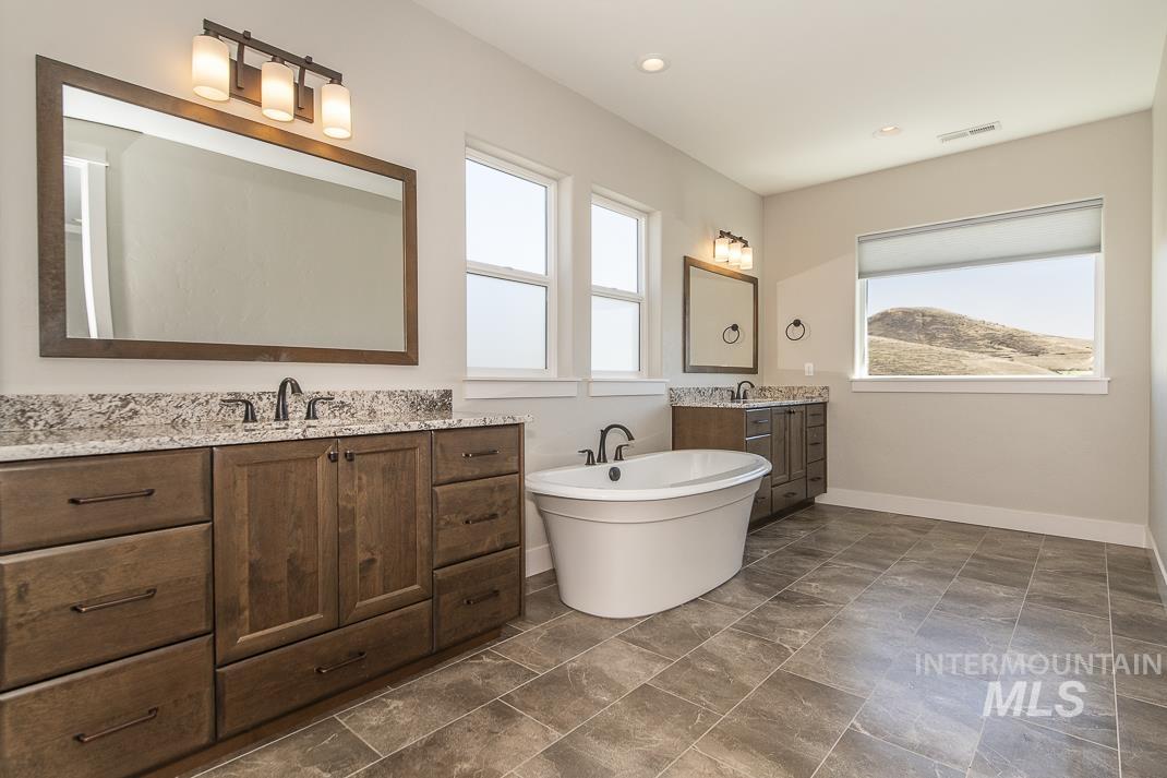 6071 E Hootowl Dr, Boise, Idaho 83716, 4 Bedrooms, 3.5 Bathrooms, Residential For Sale, Price $1,599,000,MLS 98958952