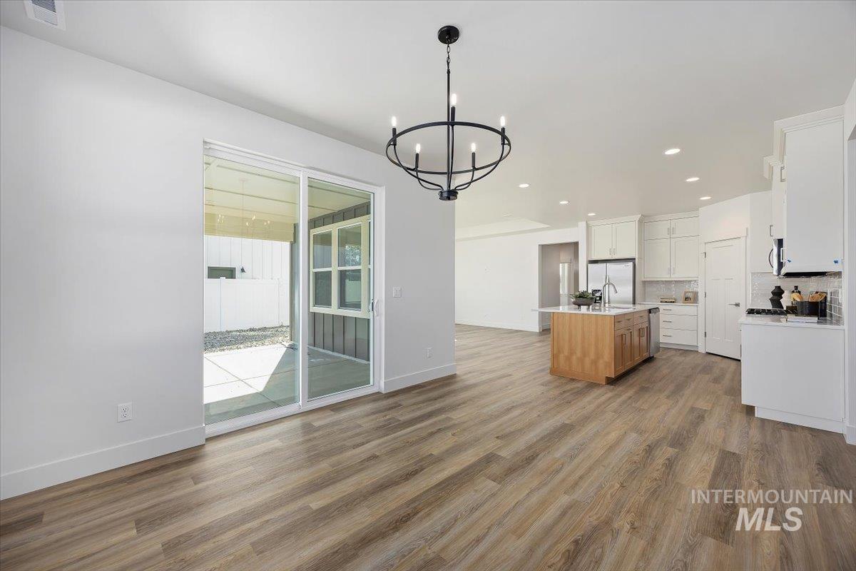 178 Maxine Lane west, Kimberly, Idaho 83341, 3 Bedrooms, 2 Bathrooms, Residential For Sale, Price $449,900,MLS 98958966