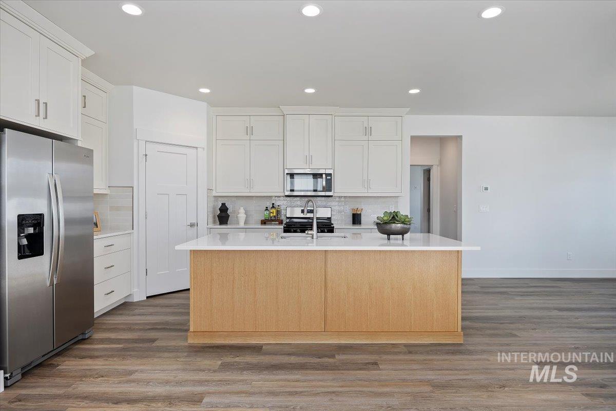 178 Maxine Lane west, Kimberly, Idaho 83341, 3 Bedrooms, 2 Bathrooms, Residential For Sale, Price $449,900,MLS 98958966