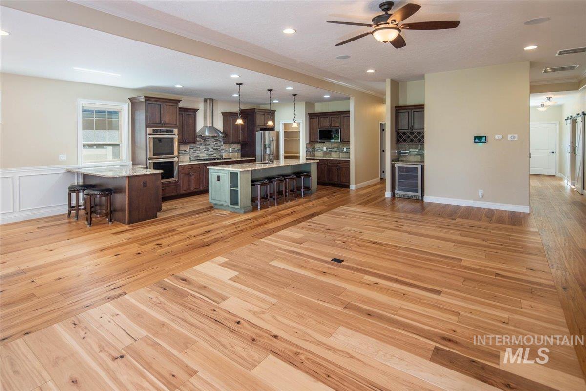 3308 N Acre Ln, Boise, Idaho 83704, 3 Bedrooms, 2.5 Bathrooms, Residential For Sale, Price $680,000,MLS 98959013