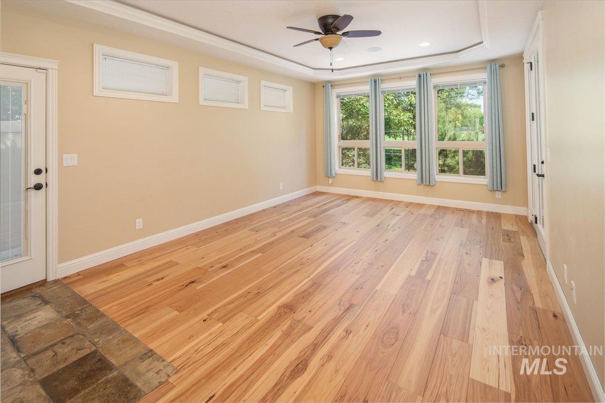 3308 N Acre Ln, Boise, Idaho 83704, 3 Bedrooms, 2.5 Bathrooms, Residential For Sale, Price $680,000,MLS 98959013