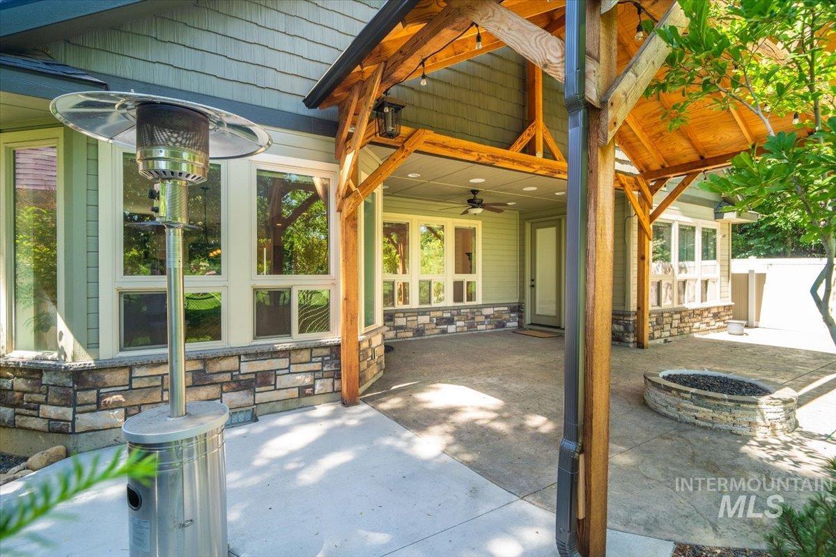 3308 N Acre Ln, Boise, Idaho 83704, 3 Bedrooms, 2.5 Bathrooms, Residential For Sale, Price $680,000,MLS 98959013