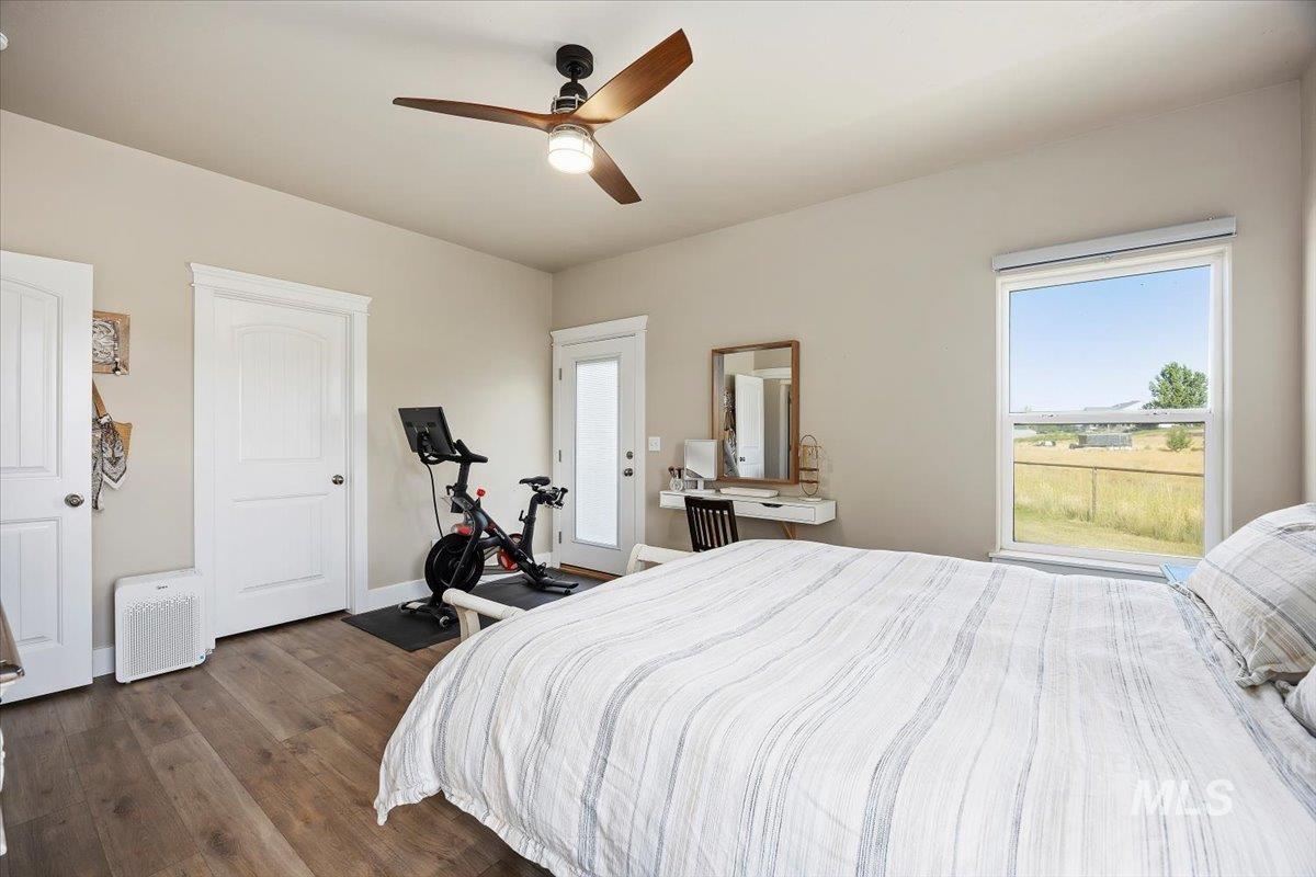 583 Pioneer Dr, Jerome, Idaho 83338, 3 Bedrooms, 3 Bathrooms, Residential For Sale, Price $585,900, 98959016