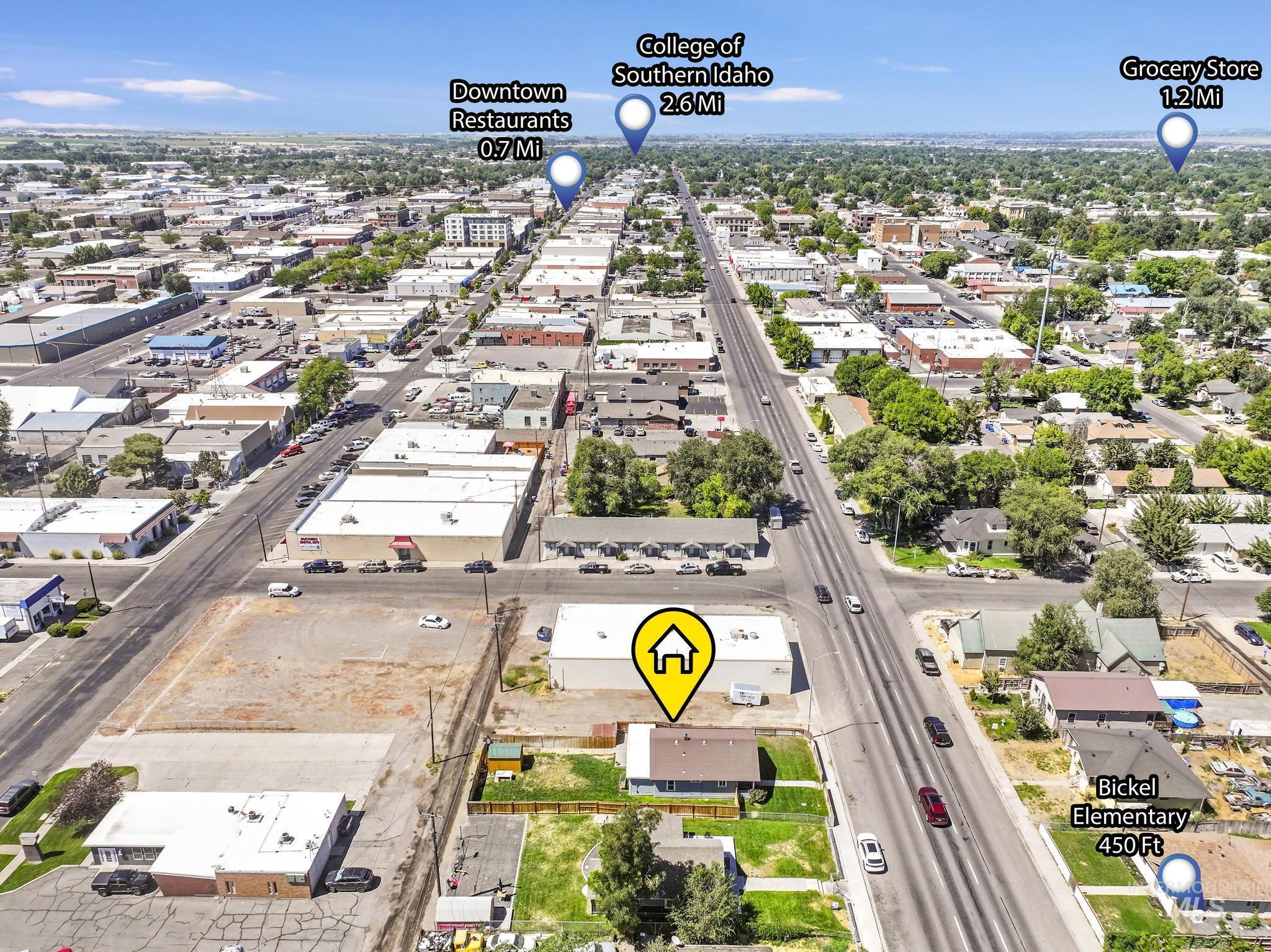 520 E 2nd Ave, Twin Falls, Idaho 83301, 3 Bedrooms, 2 Bathrooms, Residential For Sale, Price $264,000,MLS 98959032