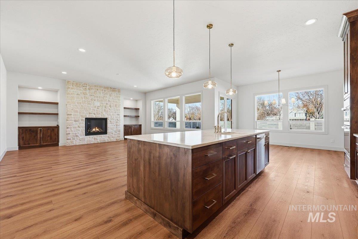 7186 E Chicken Hawk Loop, Nampa, Idaho 83686, 3 Bedrooms, 2.5 Bathrooms, Residential For Sale, Price $779,900,MLS 98959070