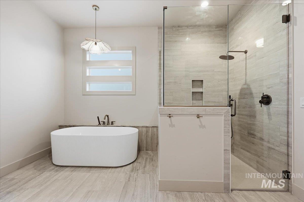 7186 E Chicken Hawk Loop, Nampa, Idaho 83686, 3 Bedrooms, 2.5 Bathrooms, Residential For Sale, Price $779,900,MLS 98959070