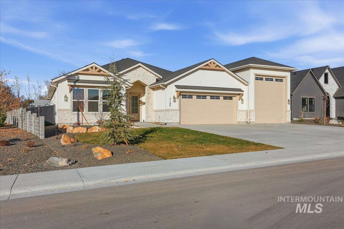 7186 E Chicken Hawk Loop, Nampa, Idaho 83686, 3 Bedrooms, 2.5 Bathrooms, Residential For Sale, Price $779,900,MLS 98959070