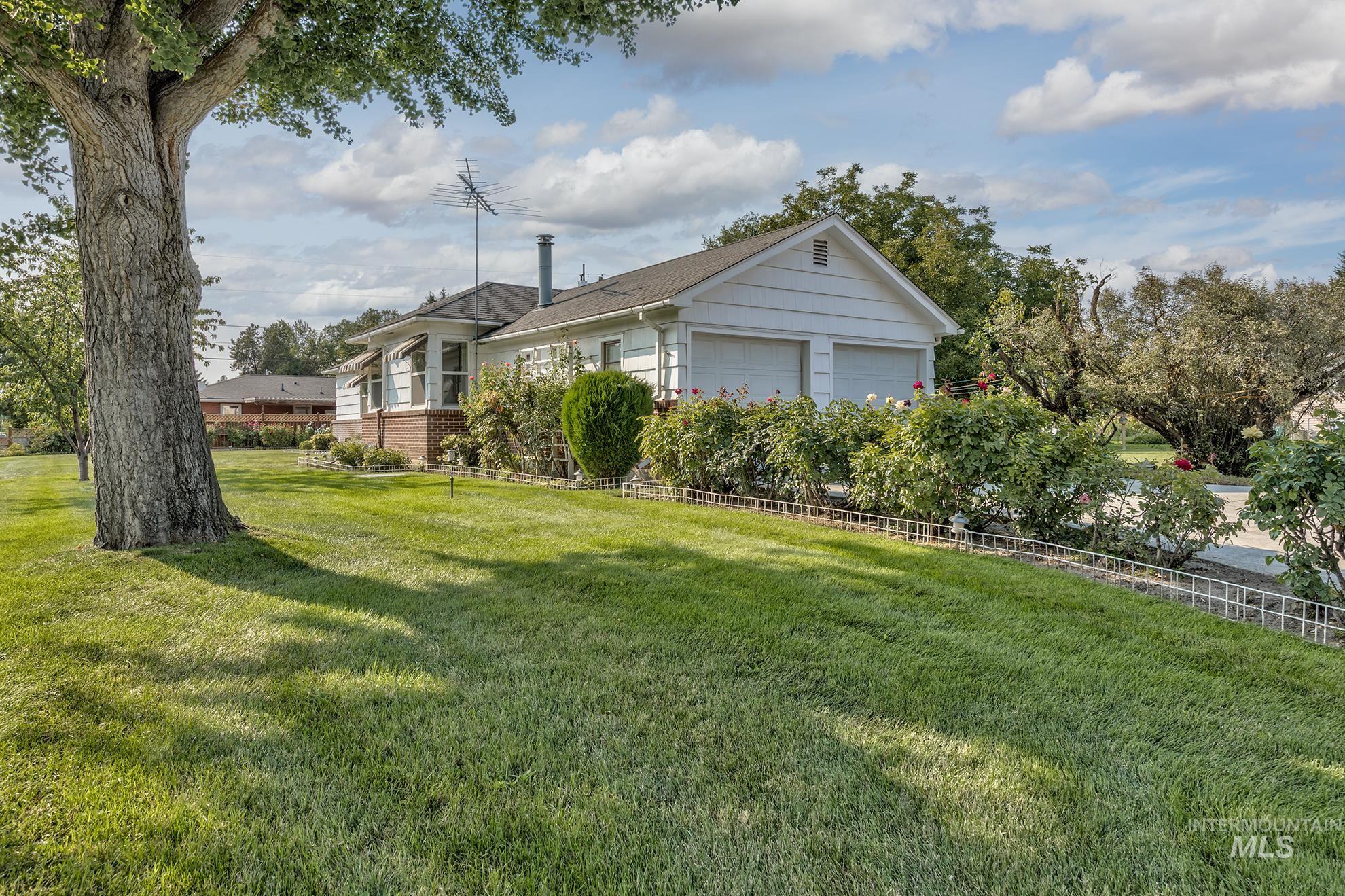 116 Pioneer Road, Weiser, Idaho 83672, 4 Bedrooms, 2 Bathrooms, Residential For Sale, Price $425,000, 98959074