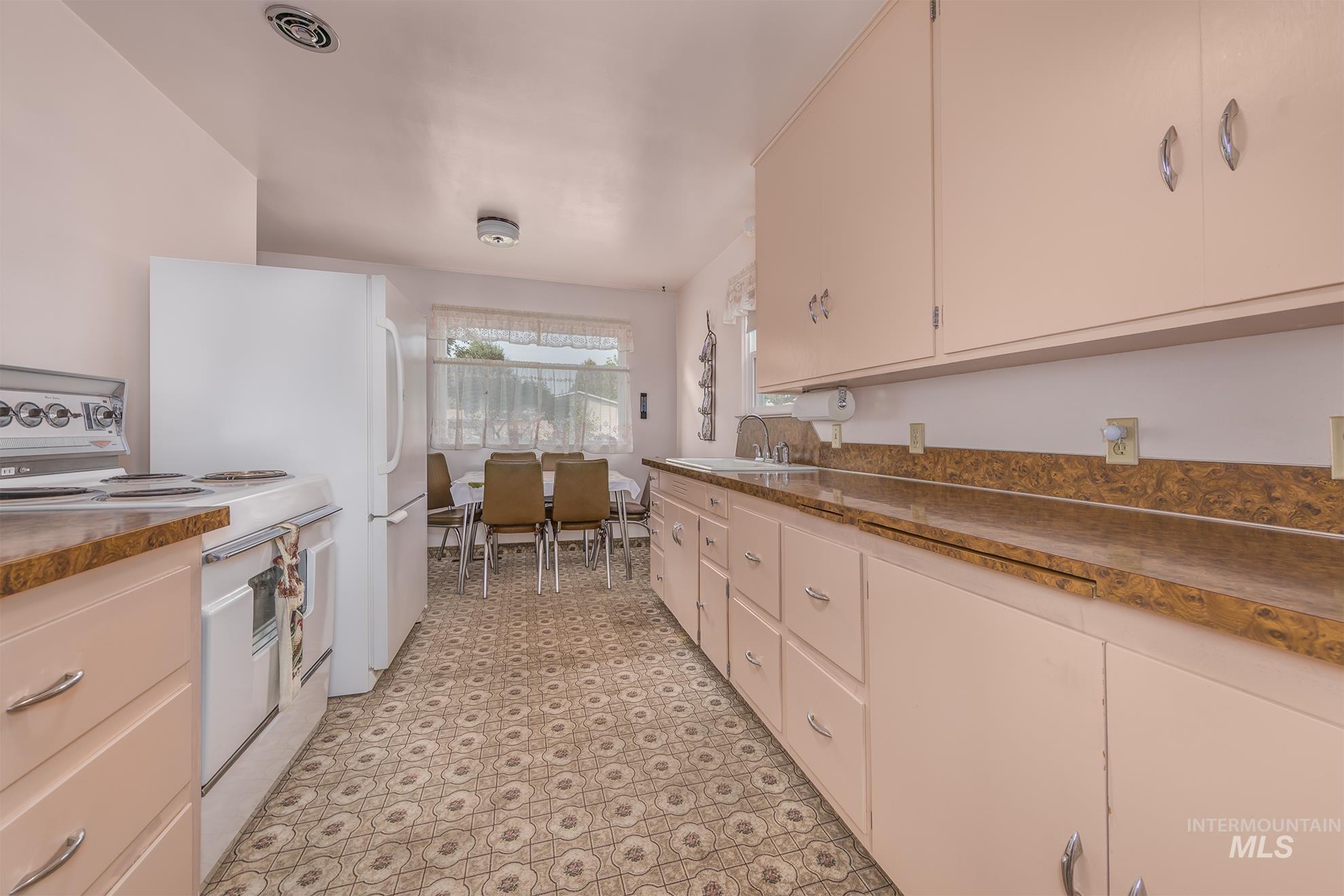 116 Pioneer Road, Weiser, Idaho 83672, 4 Bedrooms, 2 Bathrooms, Residential For Sale, Price $485,000, 98959074