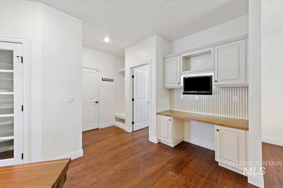 1751 W Salerno St, Meridian, Idaho 83646-5097, 3 Bedrooms, 2.5 Bathrooms, Residential For Sale, Price $690,000,MLS 98959081