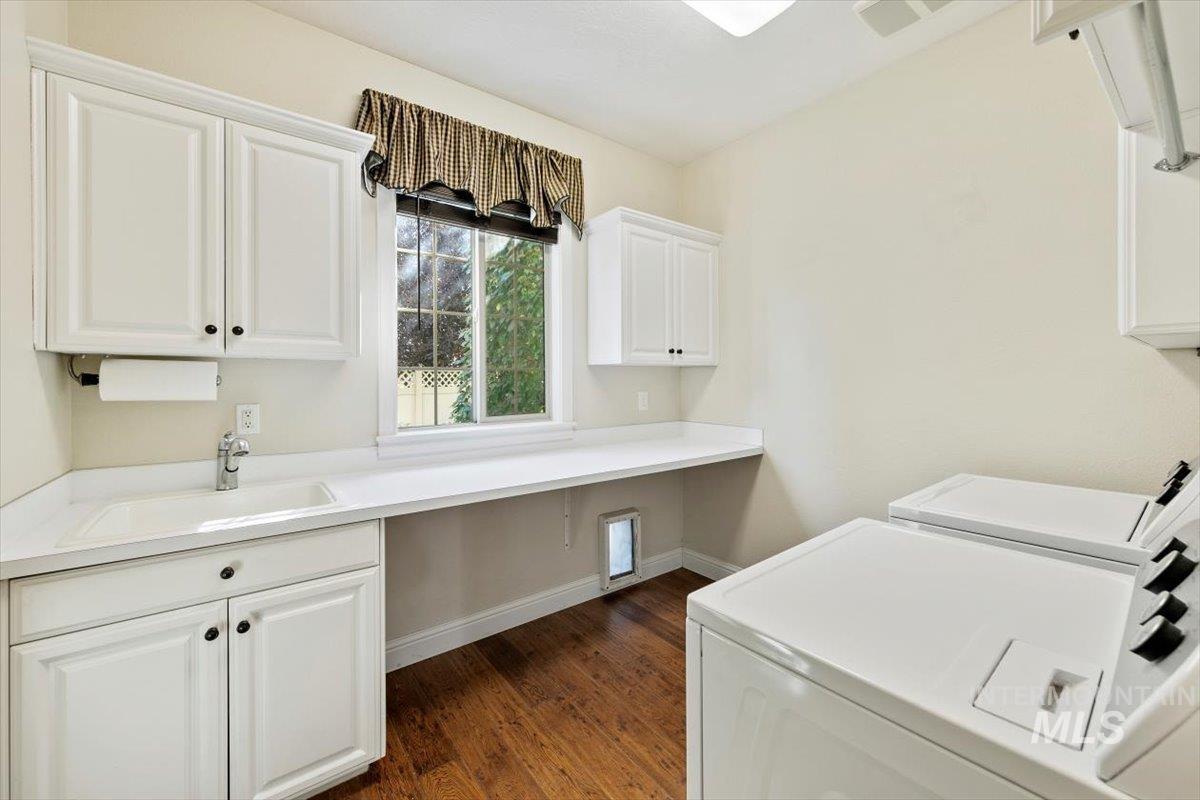 1751 W Salerno St, Meridian, Idaho 83646-5097, 3 Bedrooms, 2.5 Bathrooms, Residential For Sale, Price $690,000,MLS 98959081