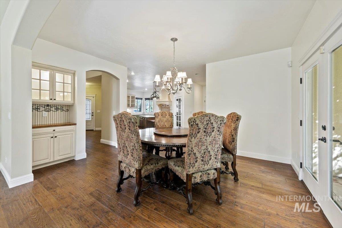 1751 W Salerno St, Meridian, Idaho 83646-5097, 3 Bedrooms, 2.5 Bathrooms, Residential For Sale, Price $690,000,MLS 98959081