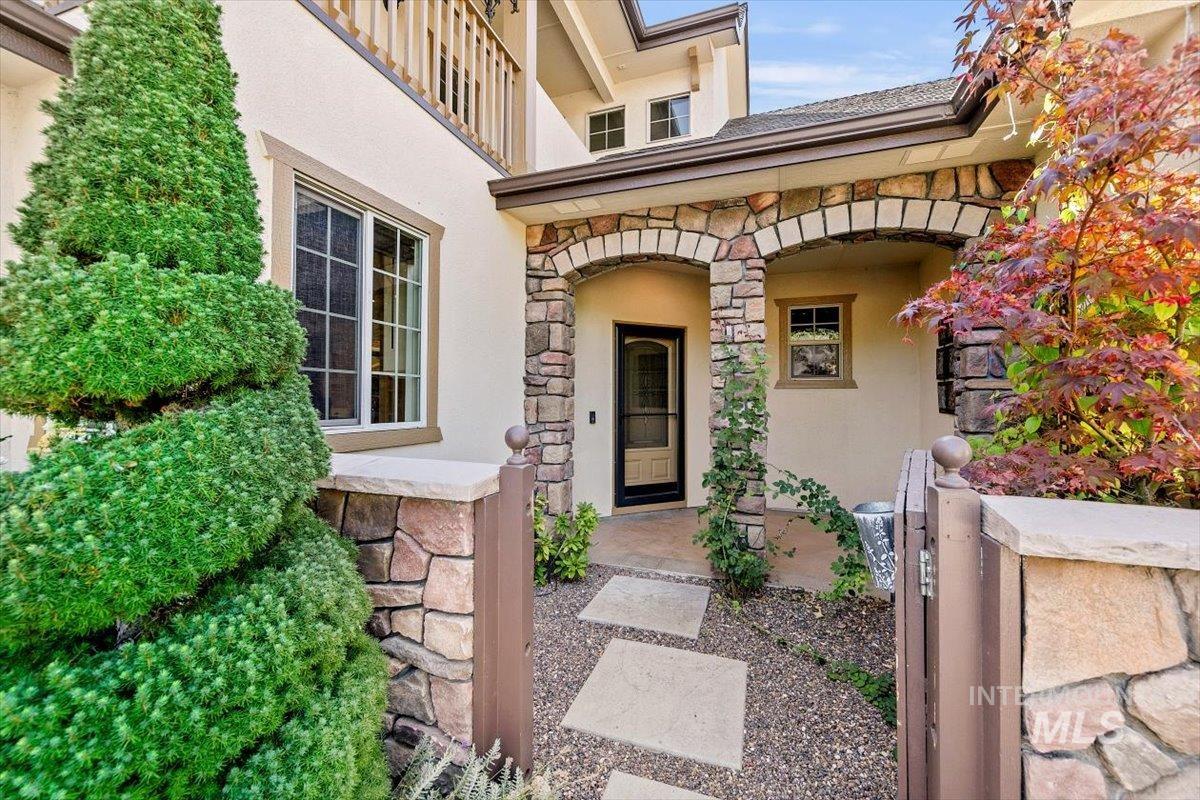 1751 W Salerno St, Meridian, Idaho 83646-5097, 3 Bedrooms, 2.5 Bathrooms, Residential For Sale, Price $690,000,MLS 98959081